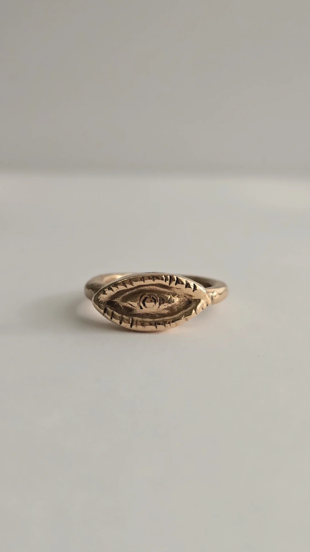The Seer Ring — Bronze