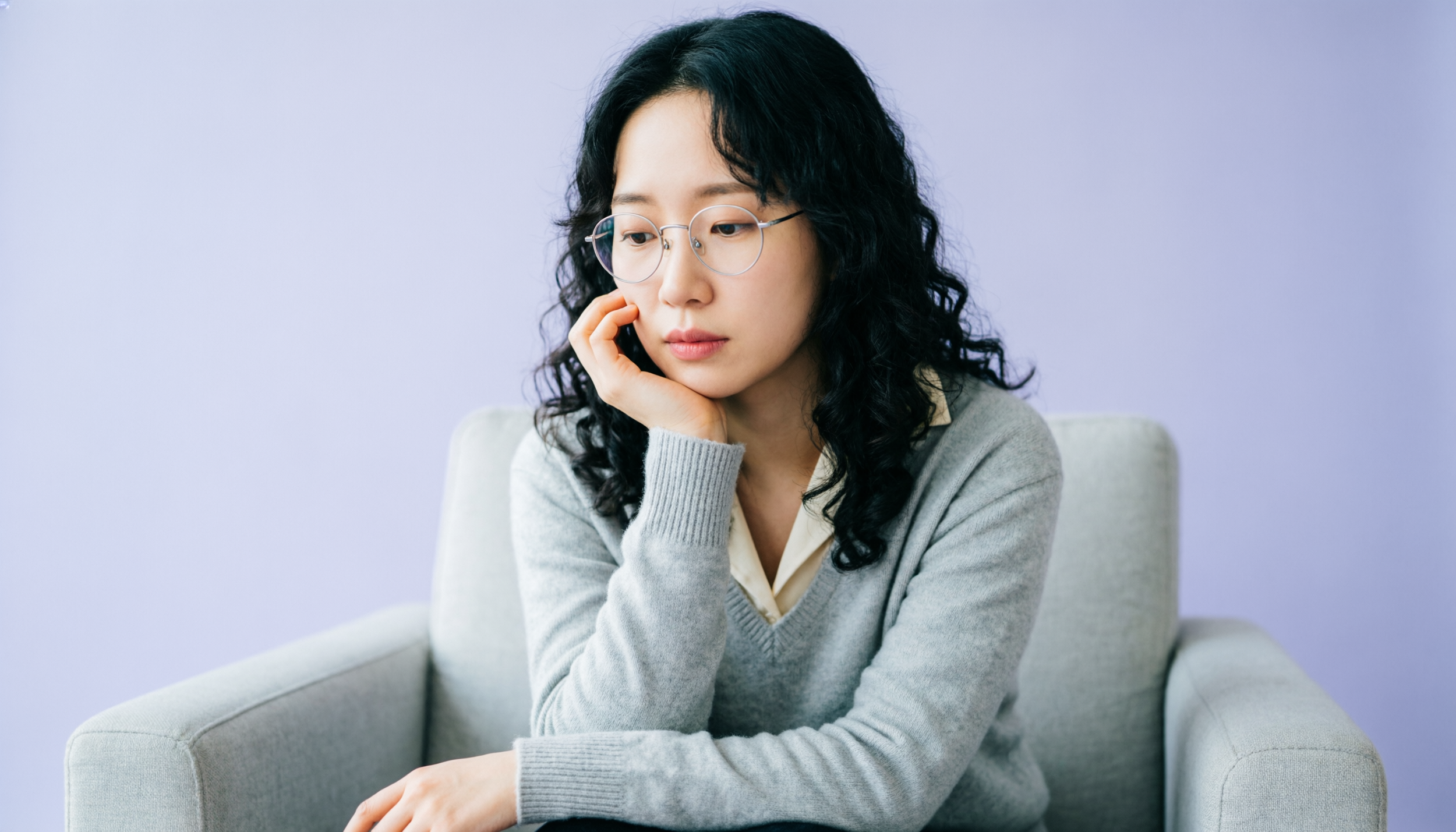 The Things Introverts Never Finish Thinking About