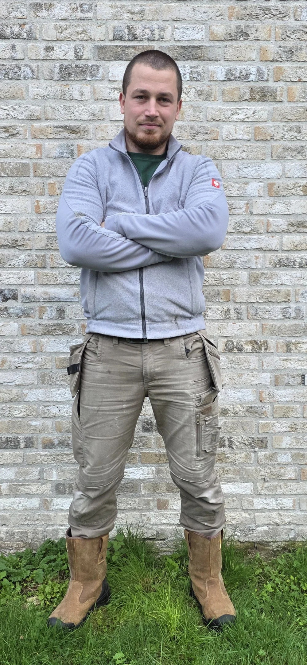 Rafał Plaszczynski van BudRaf Betonreparatie, specialist in betonreparatie en prefab betonherstel in Helmond.