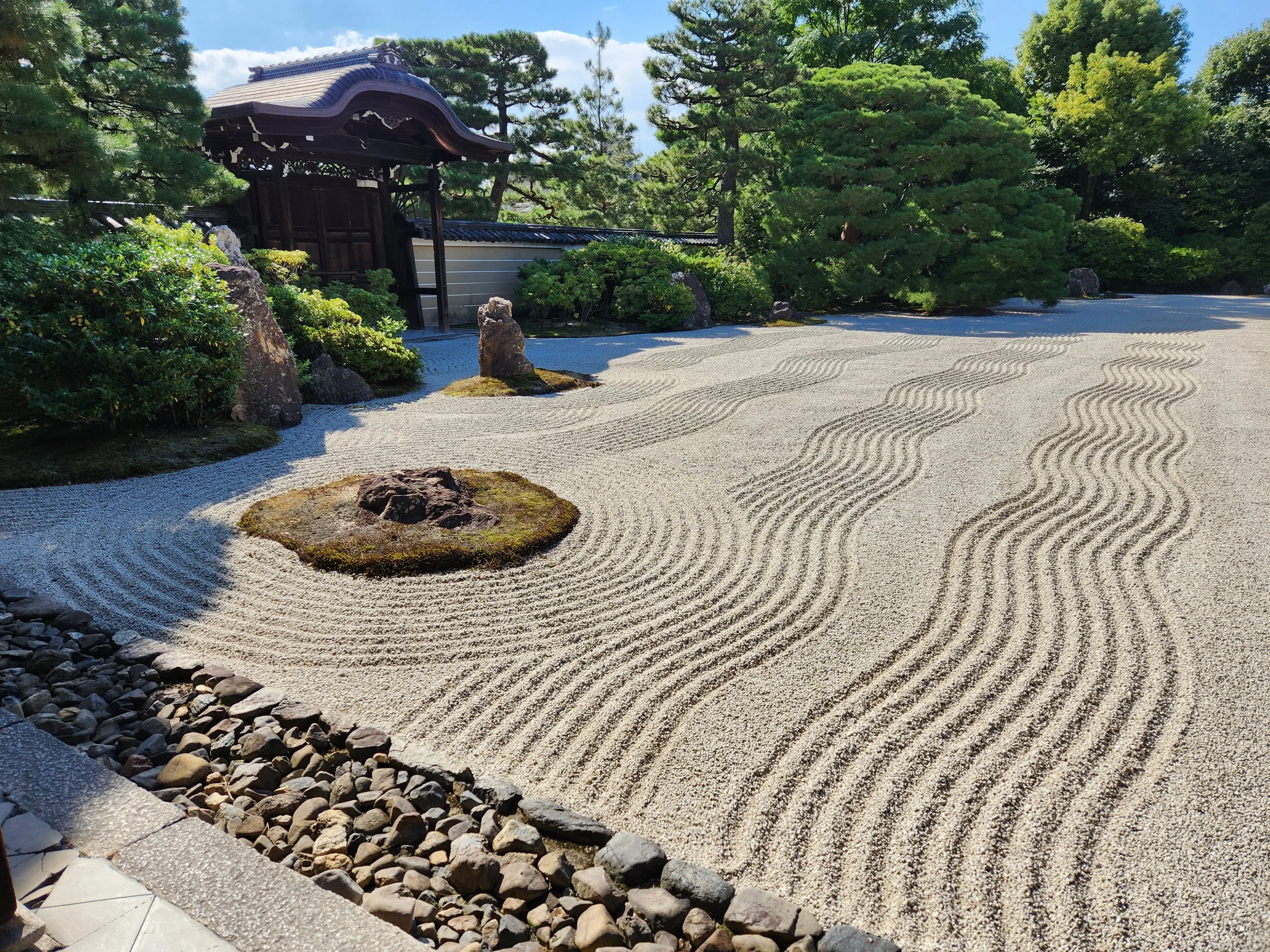 Karesansui Zen dry garden