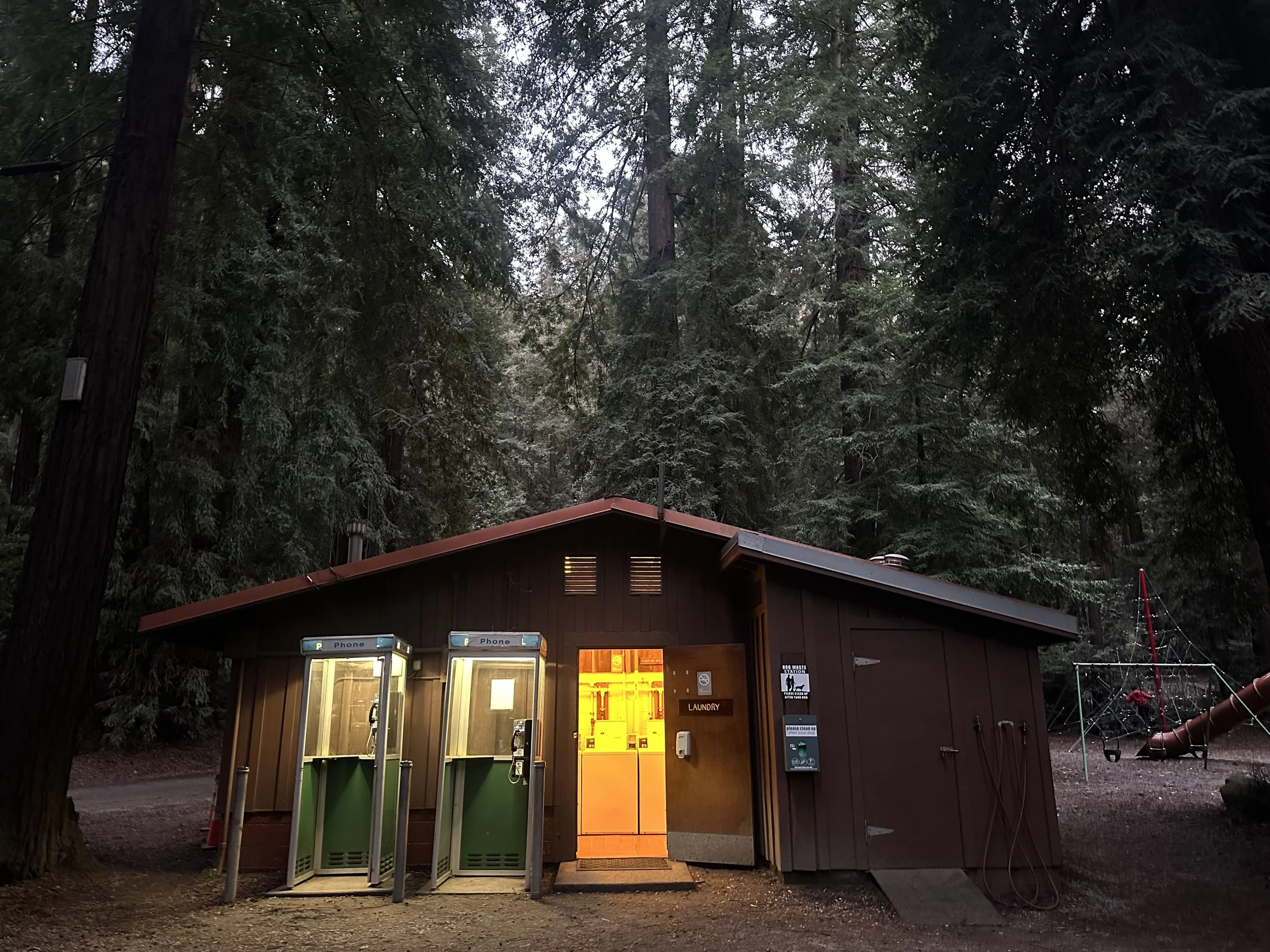 Big sur campground laundro mat.jpeg
