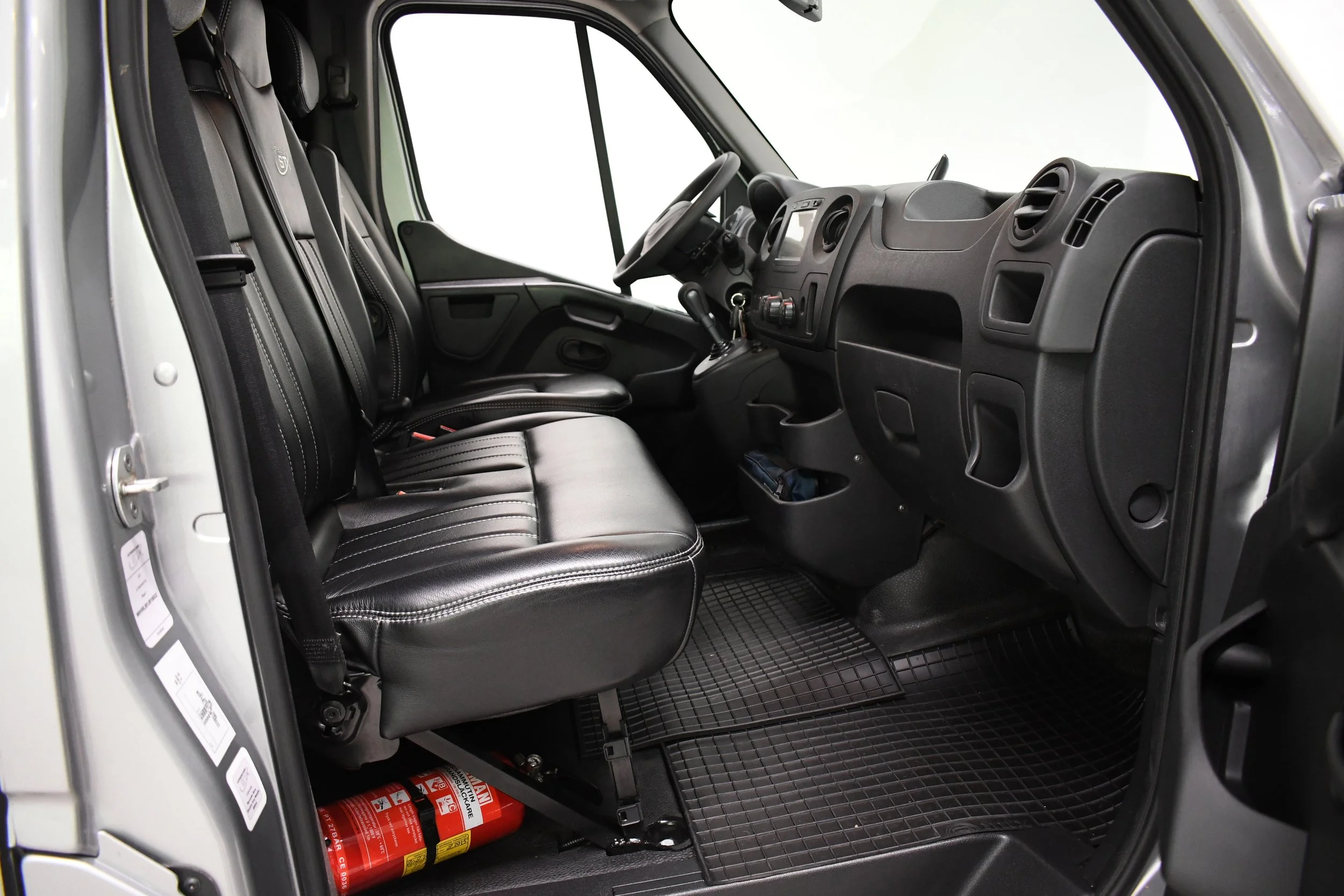 Vuokraa B-kortilla ajettava hevosauto