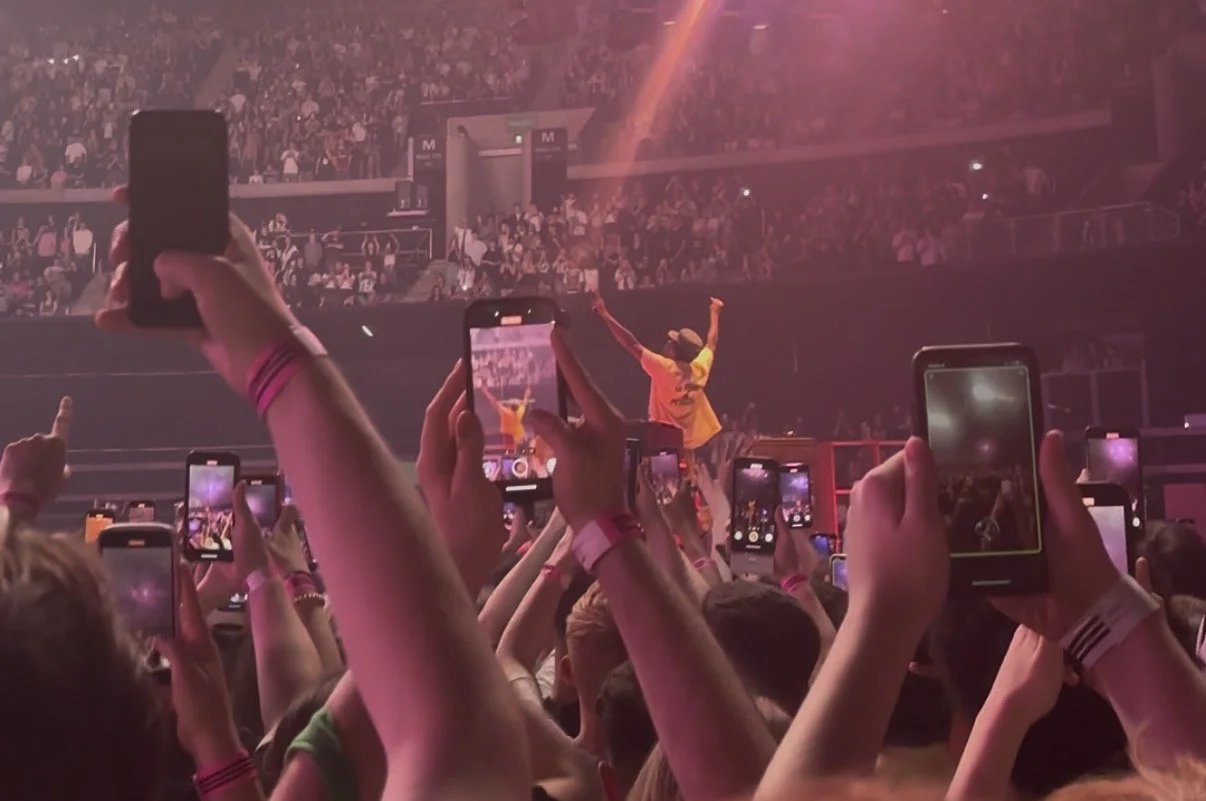 Is live music heading towards a screen-free future?