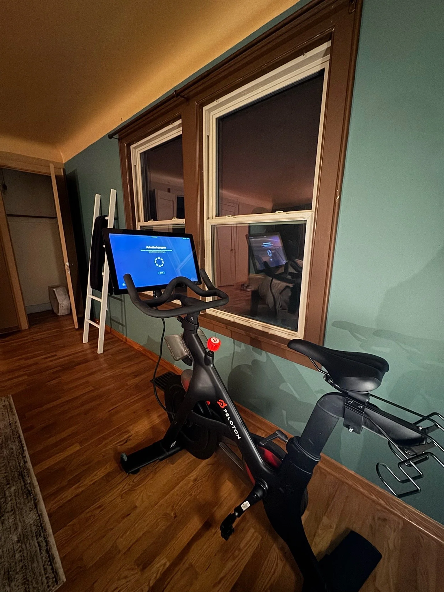 Who wants to get their Peloton on!