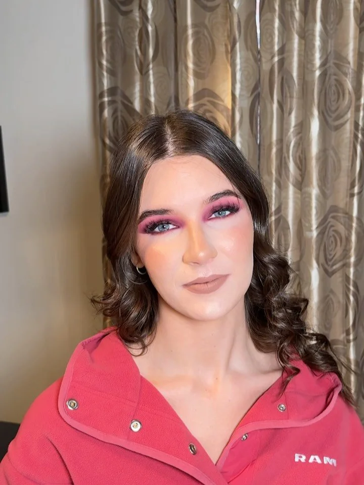 Mahogany full glam ✨Book your Valentines Glam now &hearts;️💌

BOOK ONLINE : 
MakeupWithEliza.ca 

#fullglammakeup
#makeupreels
#beautycreator
#glammakeupartist
#torontomua