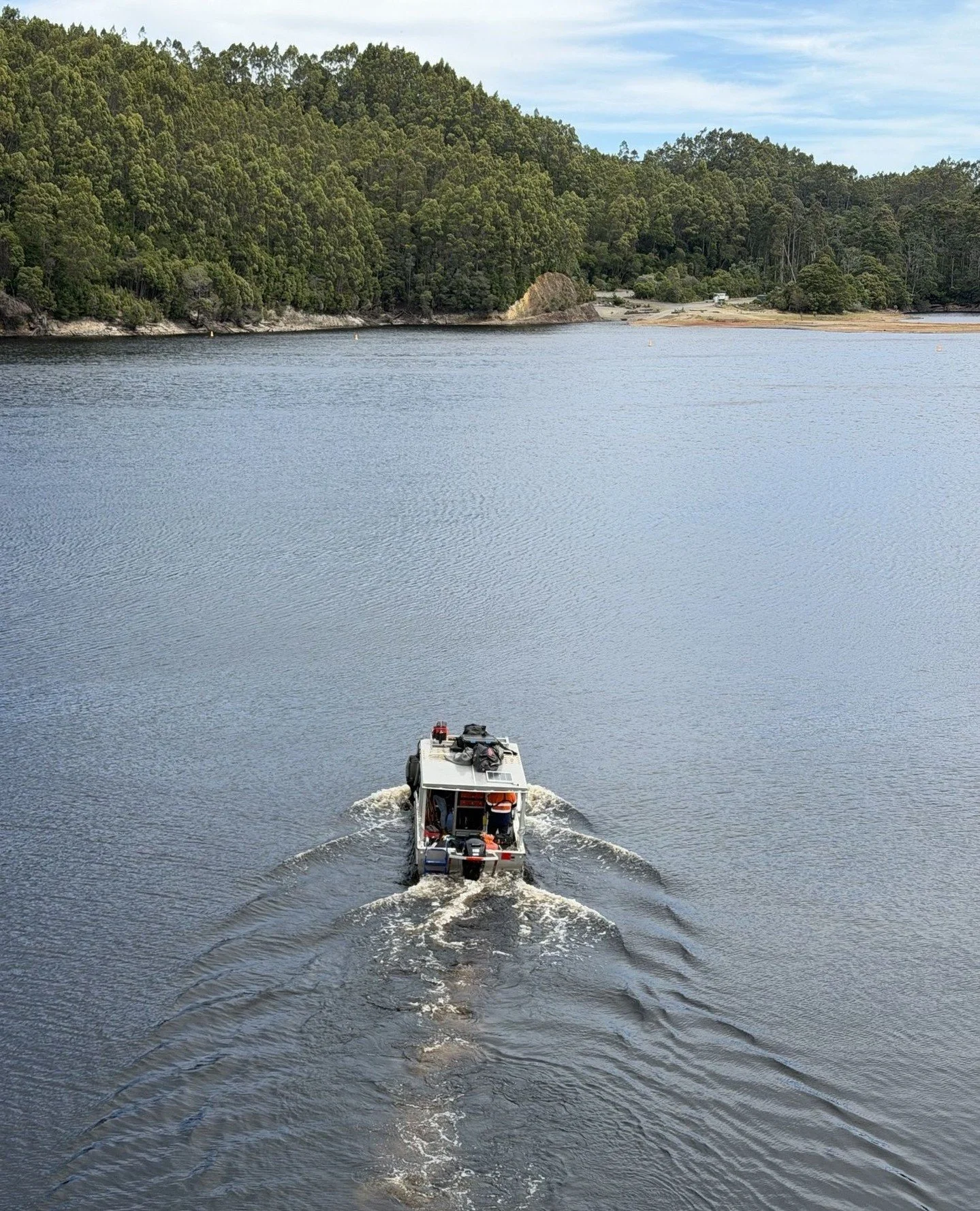 Our pristine Tassie waters. We're pretty lucky to live and work in this beautiful place.⁠
⁠
#discovertasmania #tasmaniandiversgroup