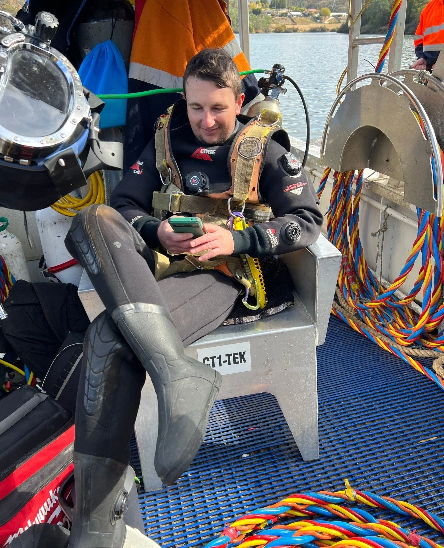 Checking the weekend forecast 🍻🎣