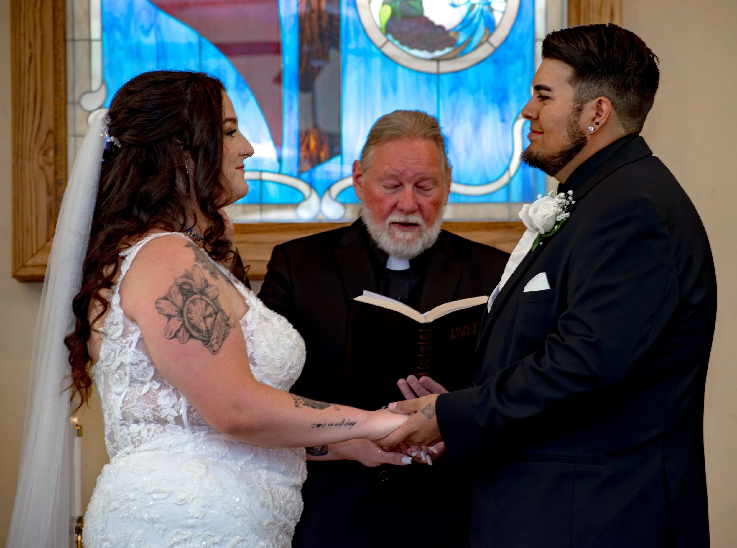 Kaylee&Jonathan_Wedding_SneakPeeks-57.JPG