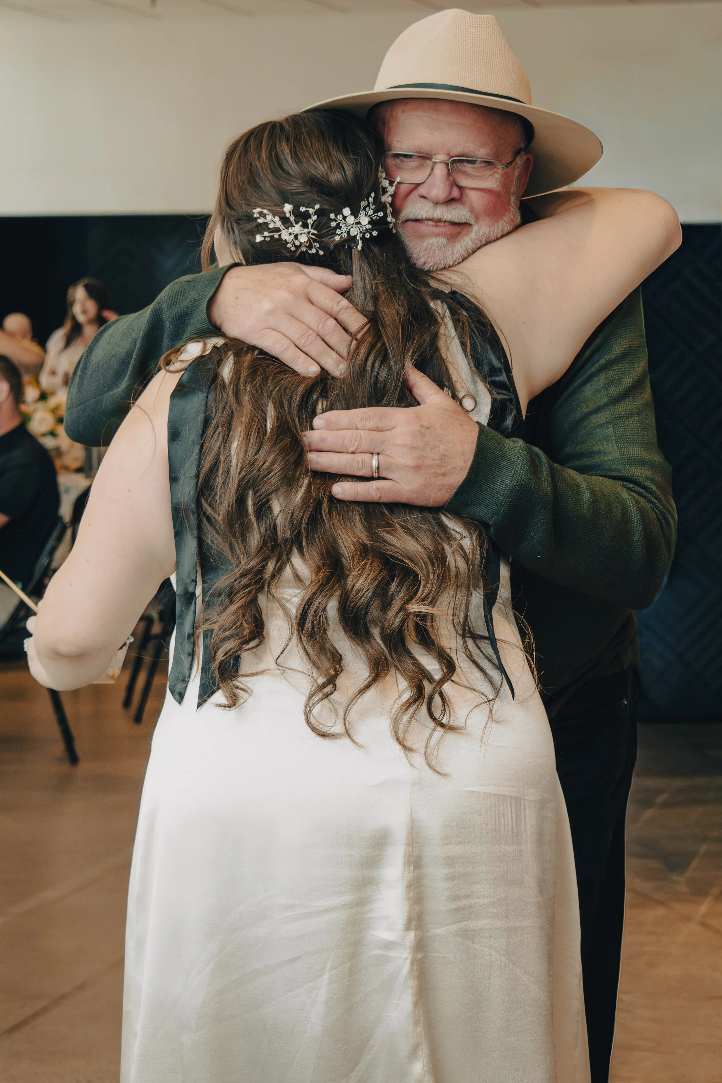 LAURA_GARRETT_VOW RENEWAL_050226-175.JPG