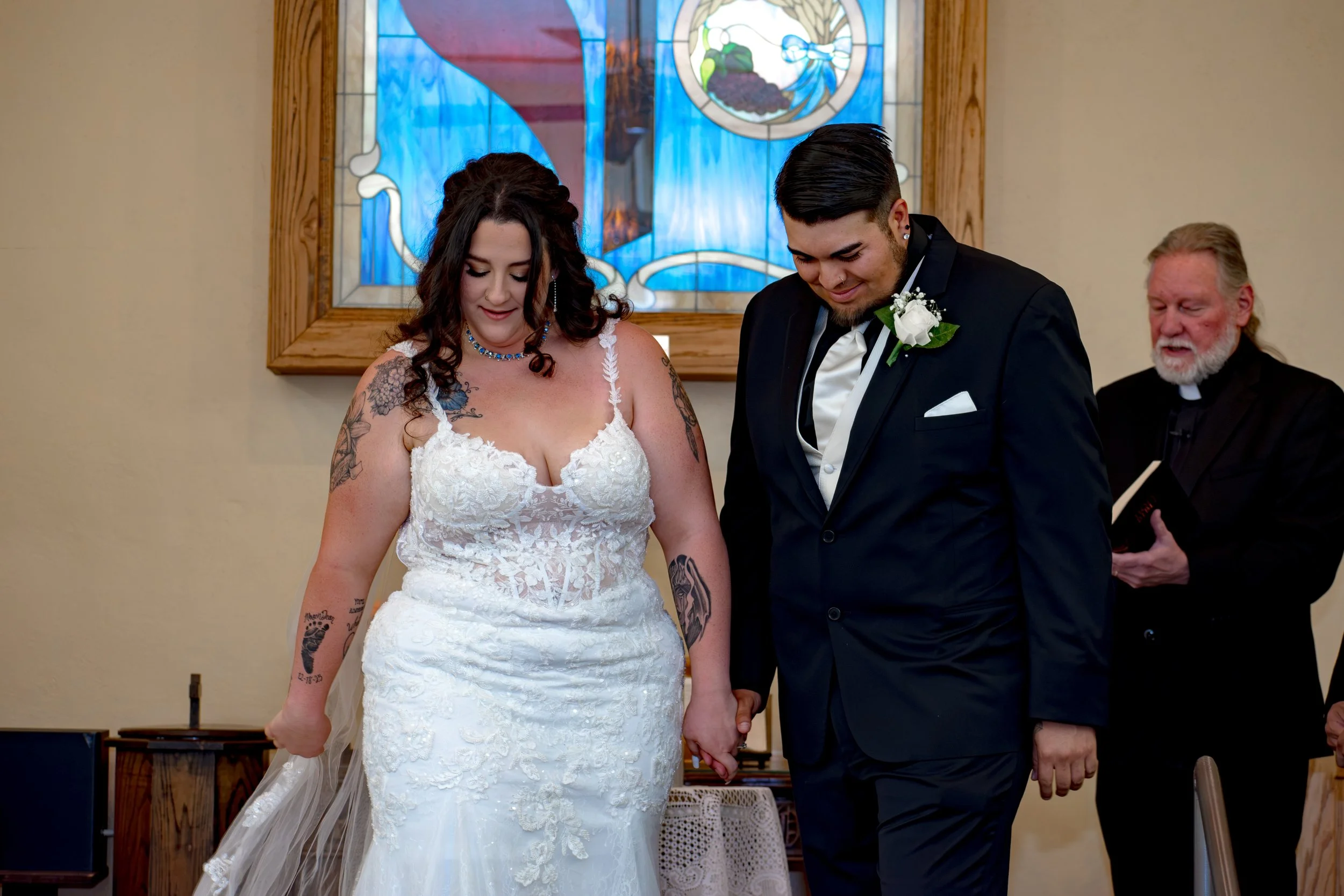 Kaylee&Jonathan_Wedding_SneakPeeks-60.JPG