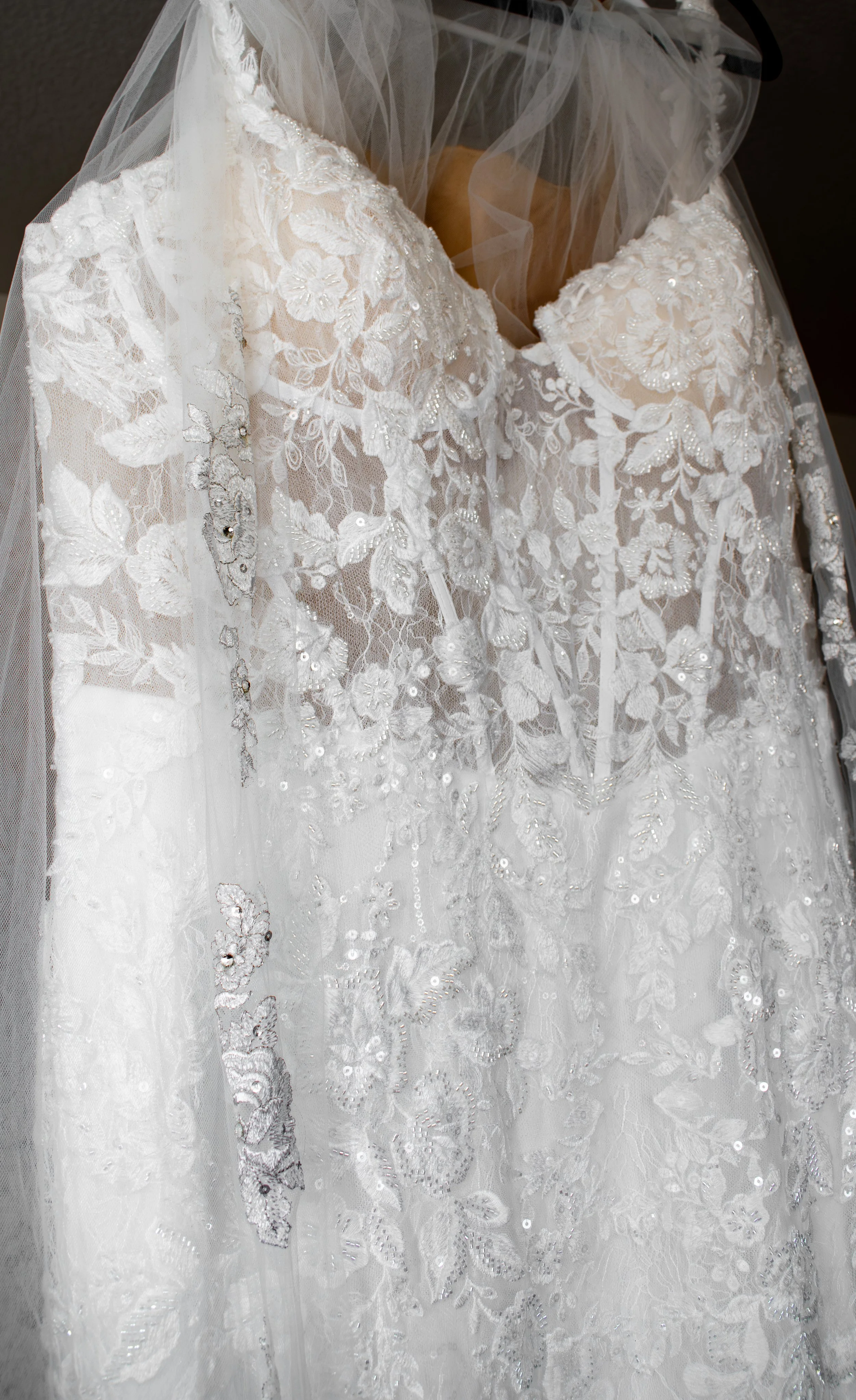 Kaylee&JonathanLamorie_WeddingGallery-82.JPG