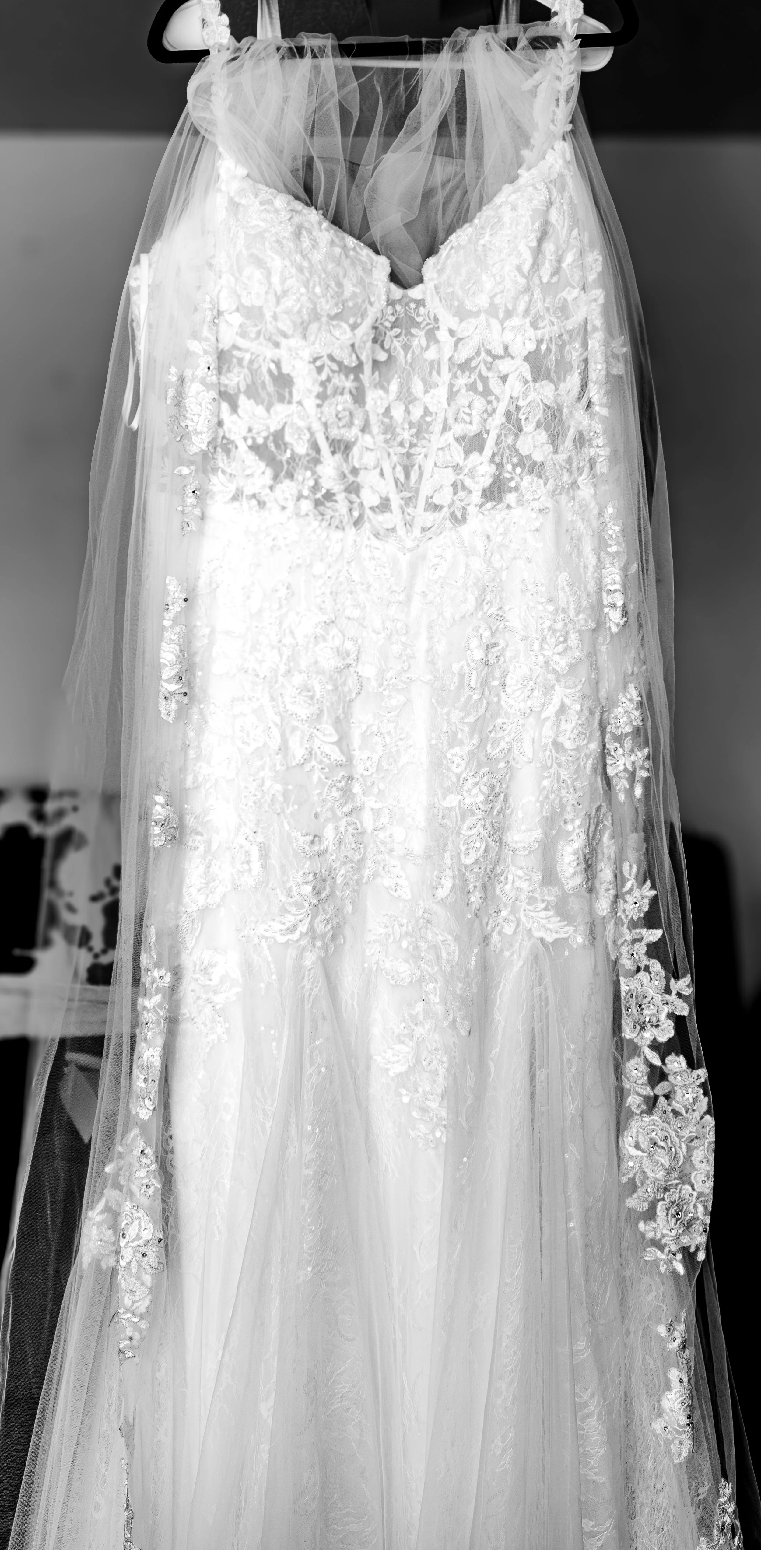 Kaylee&Jonathan_Wedding_SneakPeeks-25.JPG