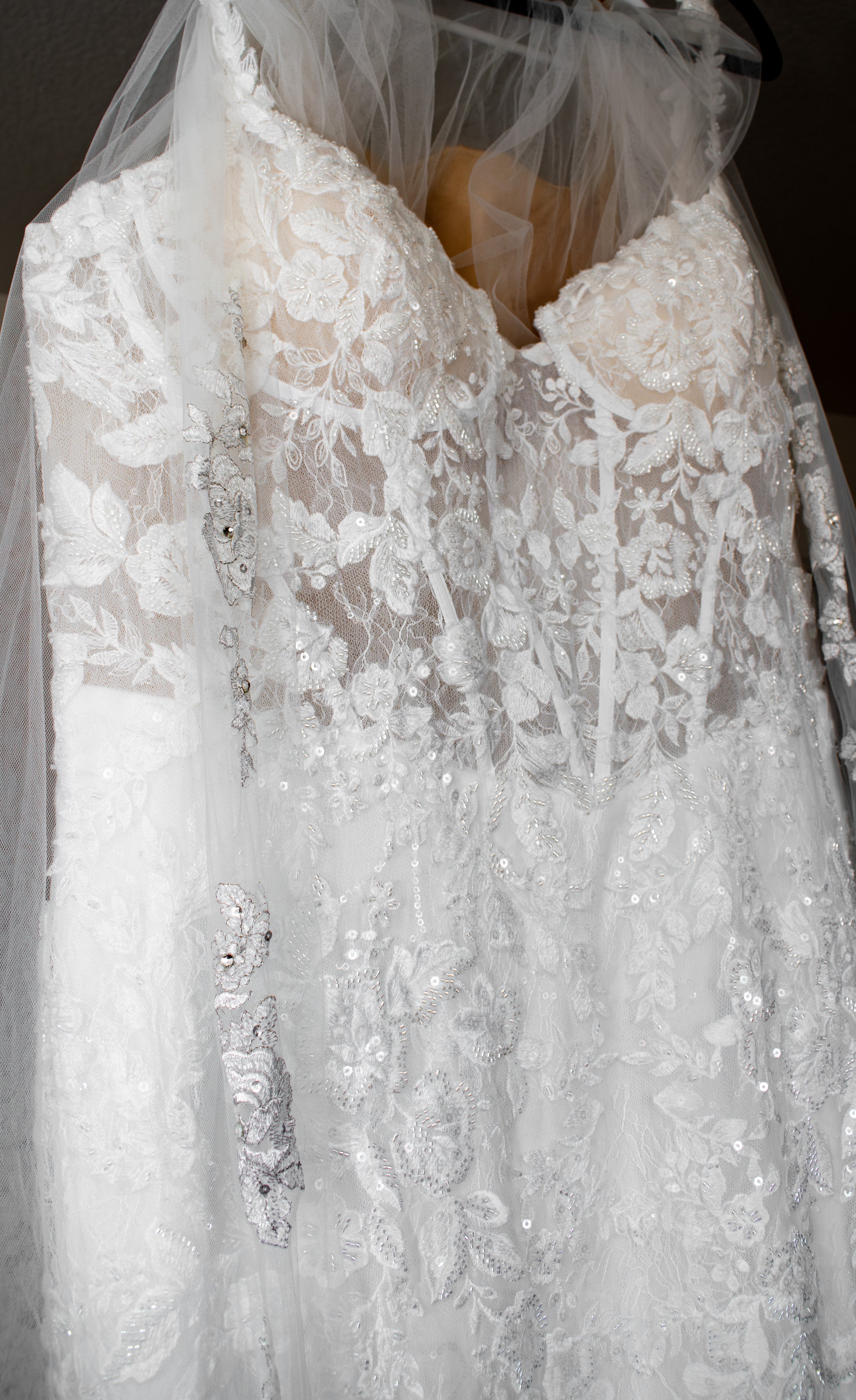 Kaylee&JonathanLamorie_WeddingGallery-82.JPG