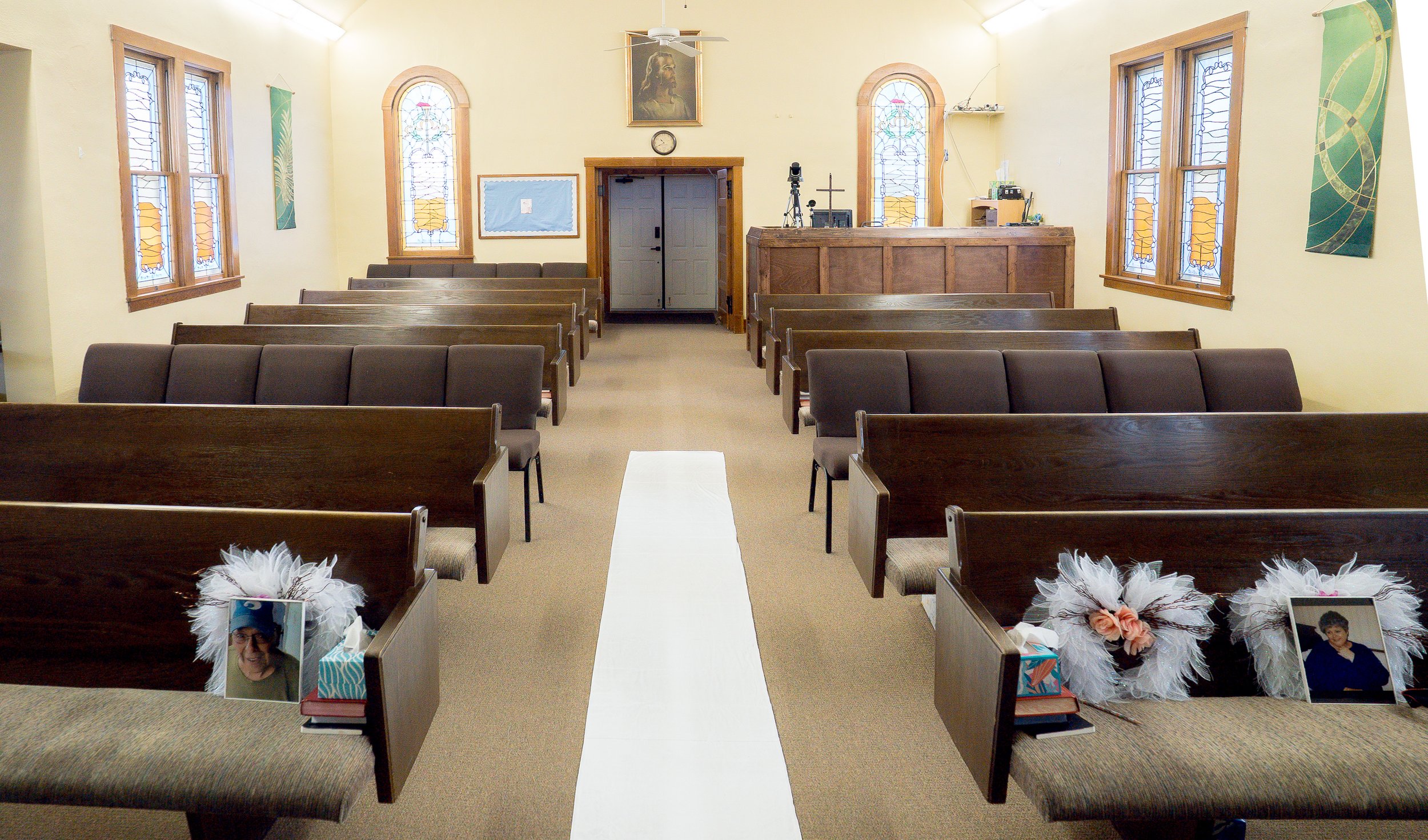 Kaylee&JonathanLamorie_WeddingGallery-22.JPG