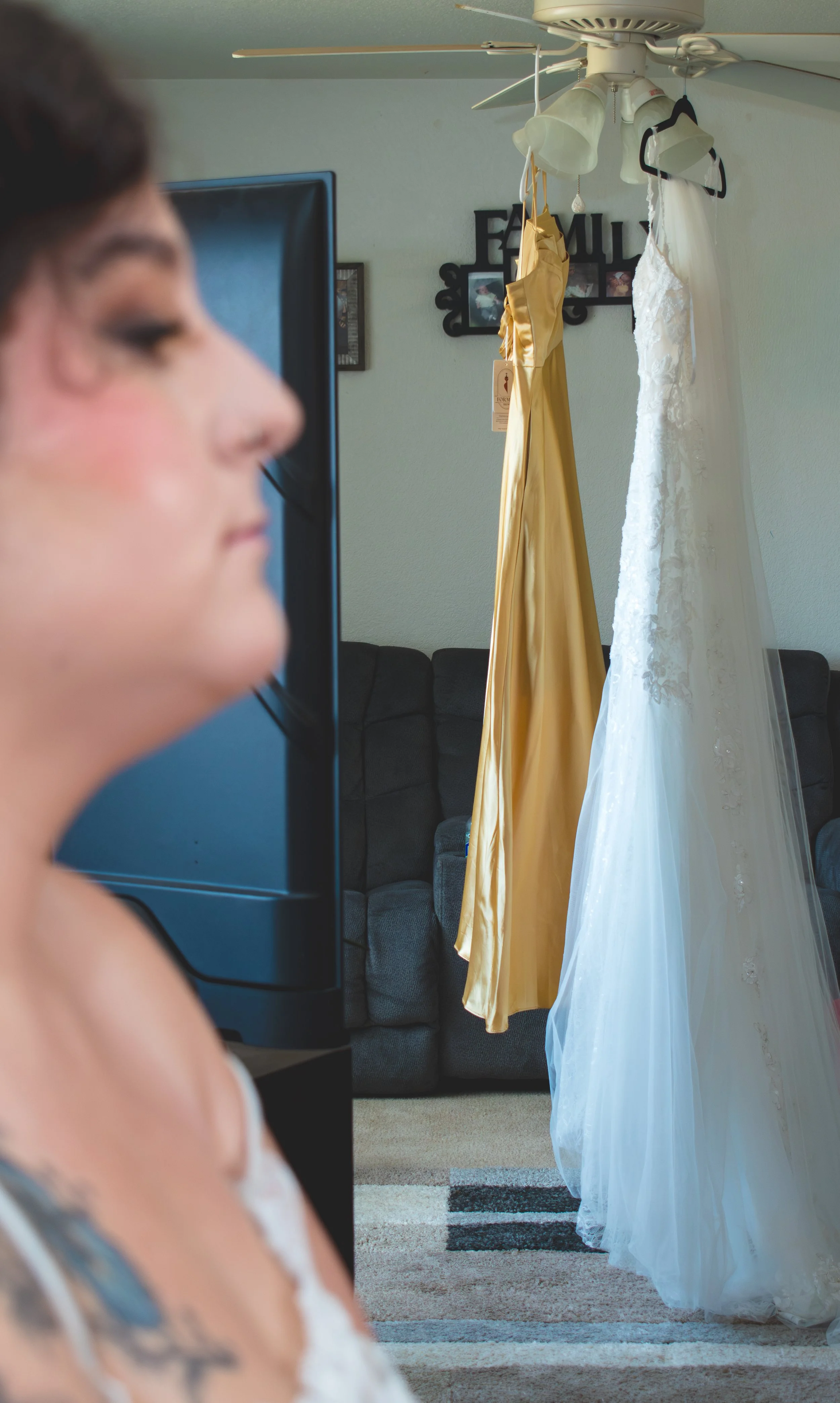 Kaylee&Jonathan_Wedding_SneakPeeks-18.JPG