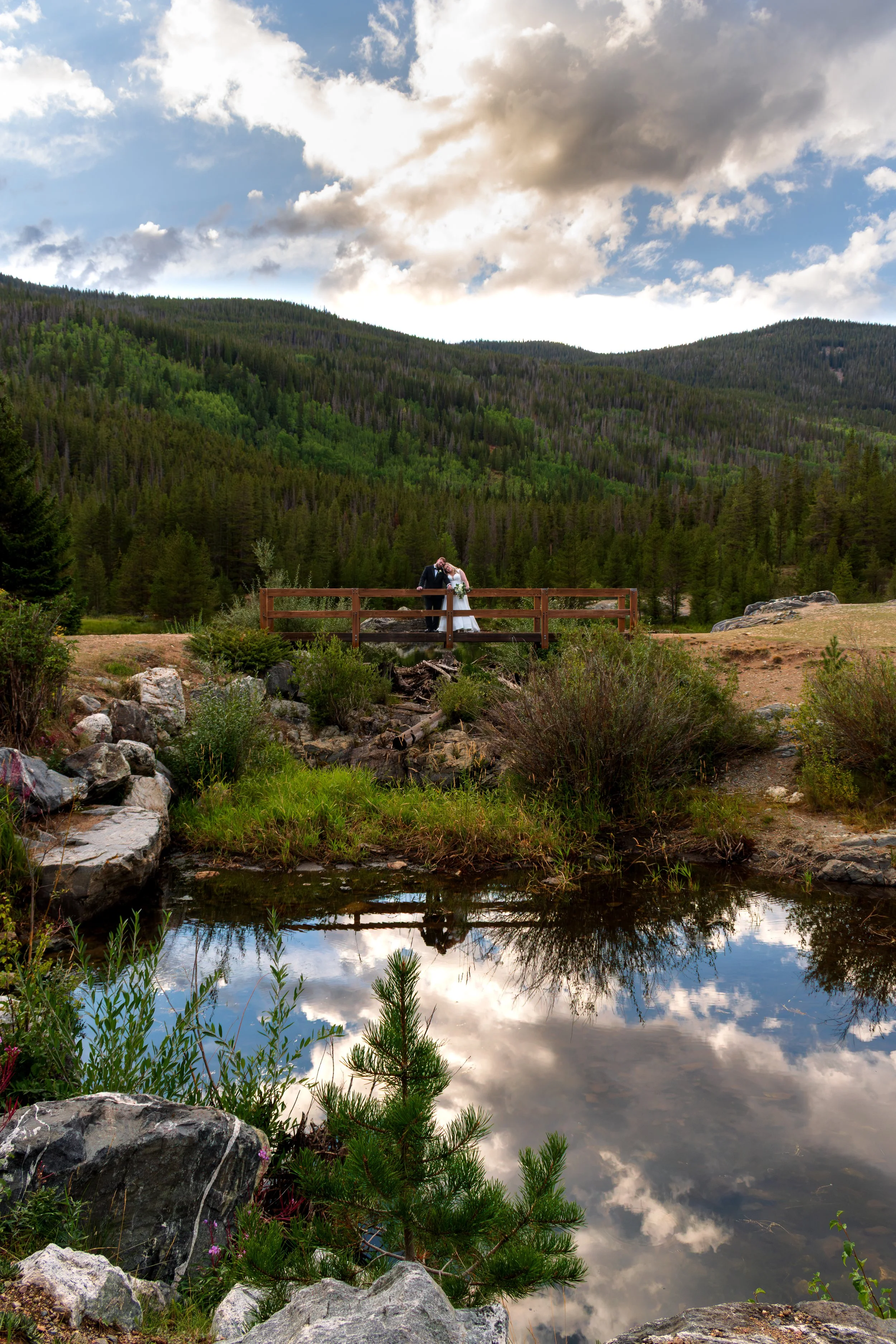 Tori&Brett_Elopement_OfficersGulch_Sneak Peek-5.JPG