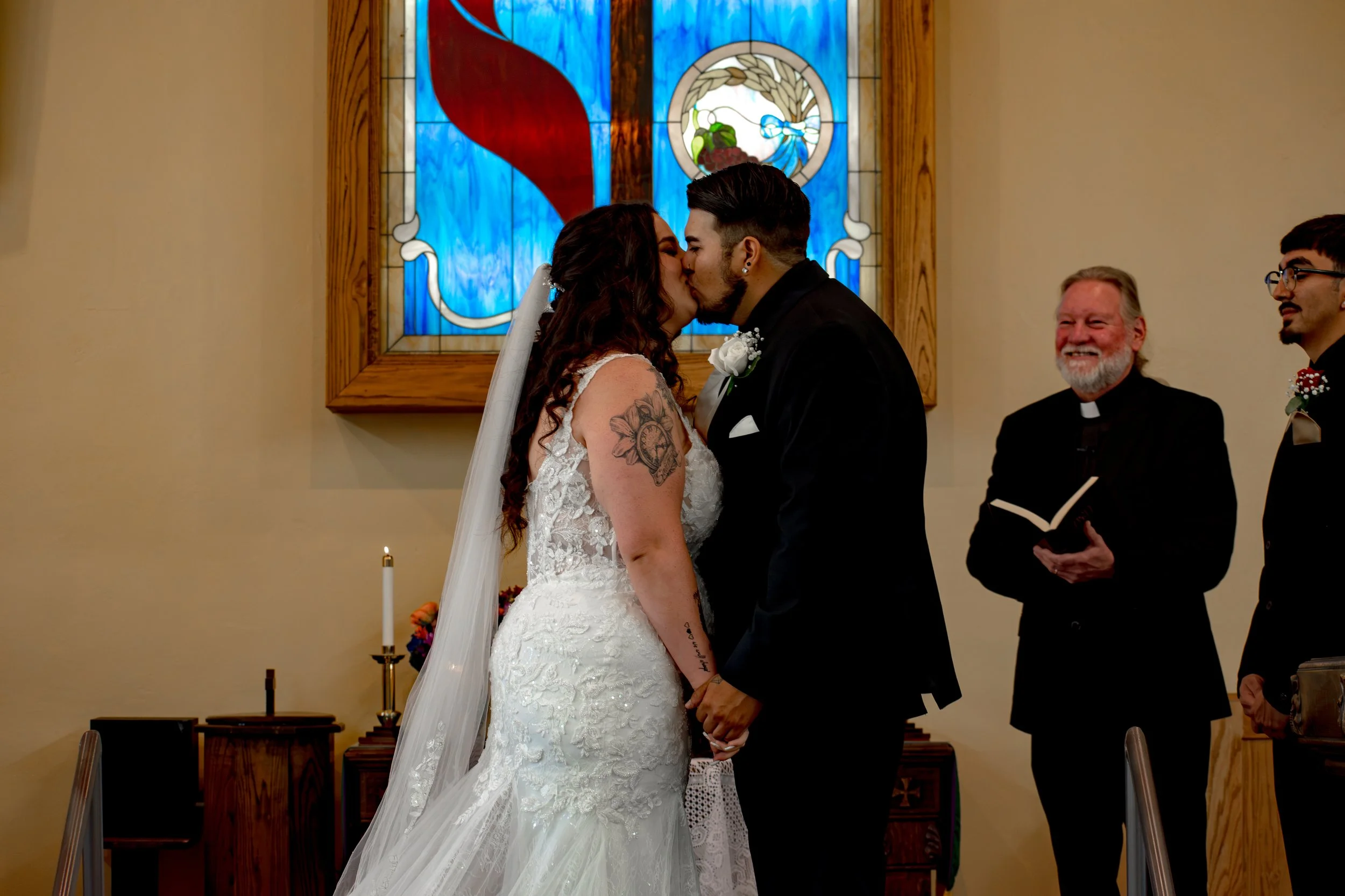 Kaylee&Jonathan_Wedding_SneakPeeks-59.JPG