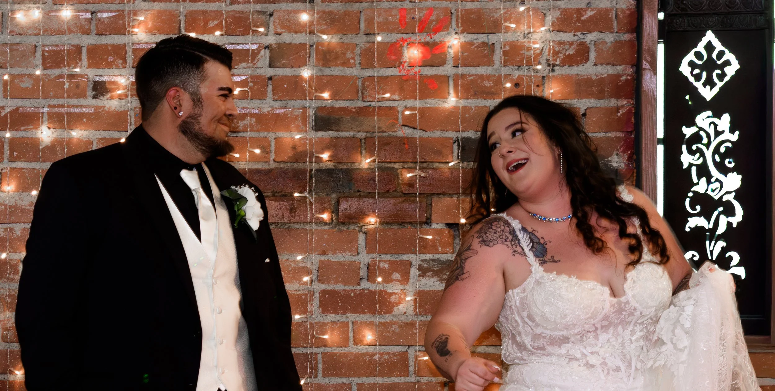 Kaylee&Jonathan_Wedding_SneakPeeks-64.JPG
