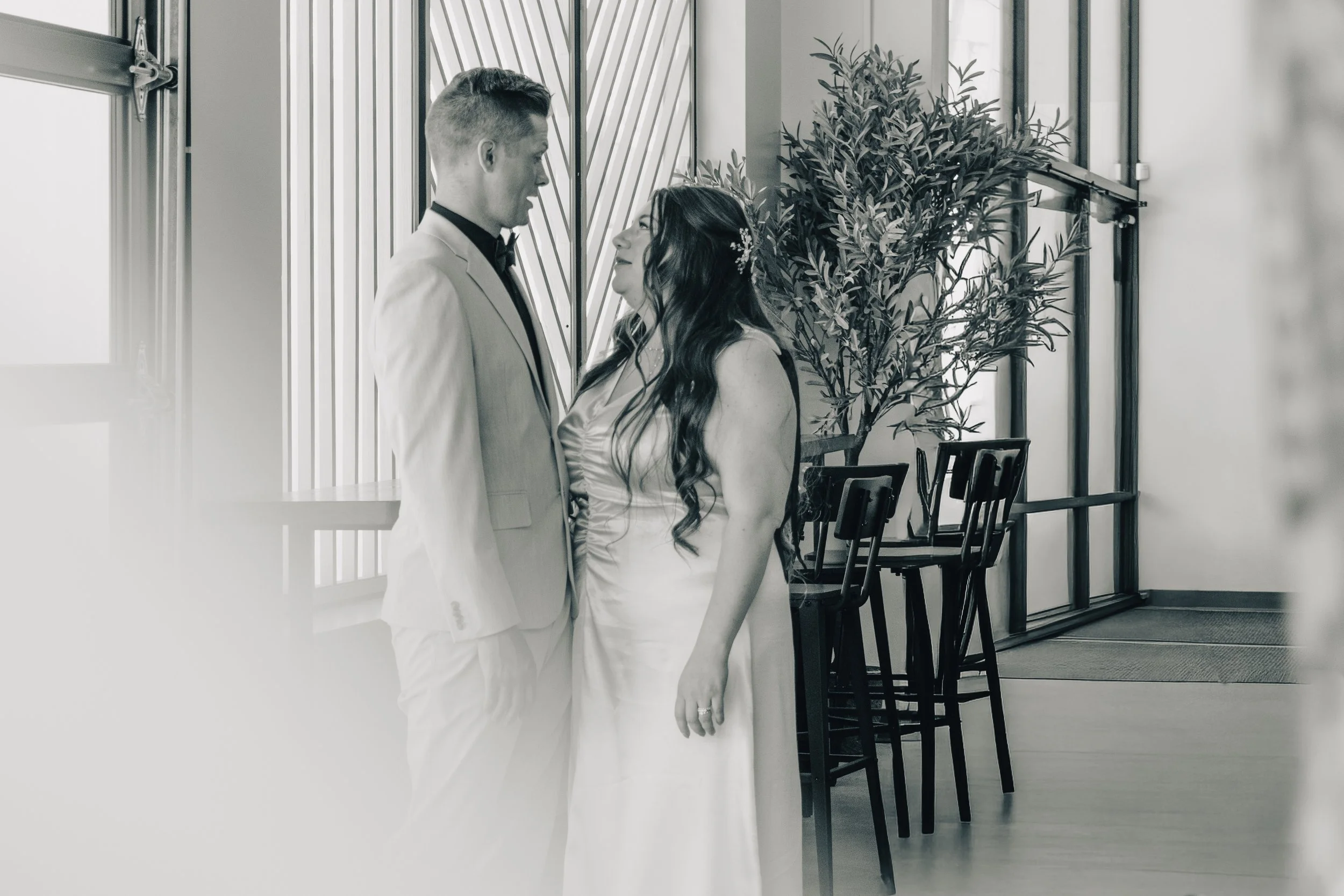 LAURA_GARRETT_VOW RENEWAL_050226-112.JPG