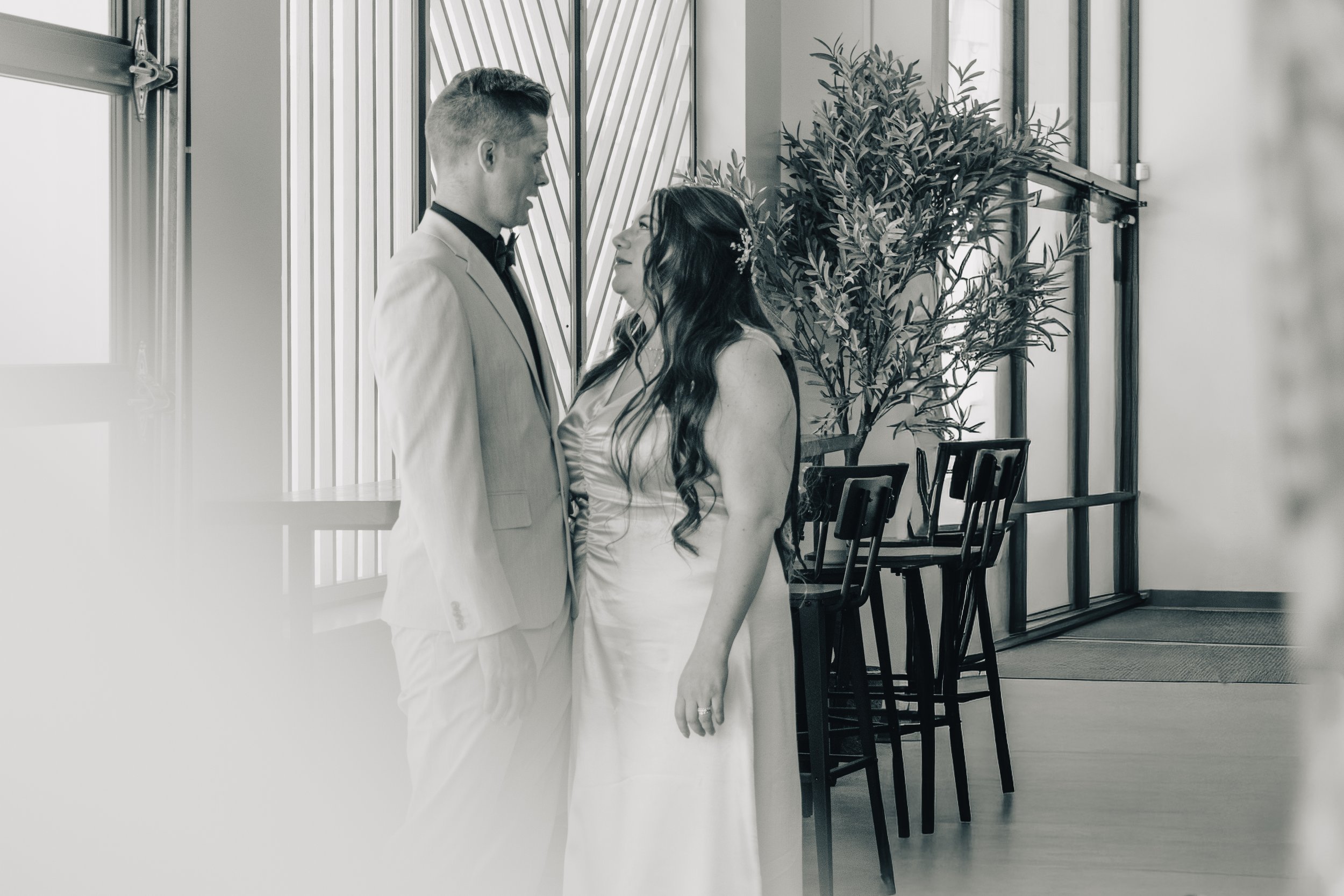LAURA_GARRETT_VOW RENEWAL_050226-112.JPG