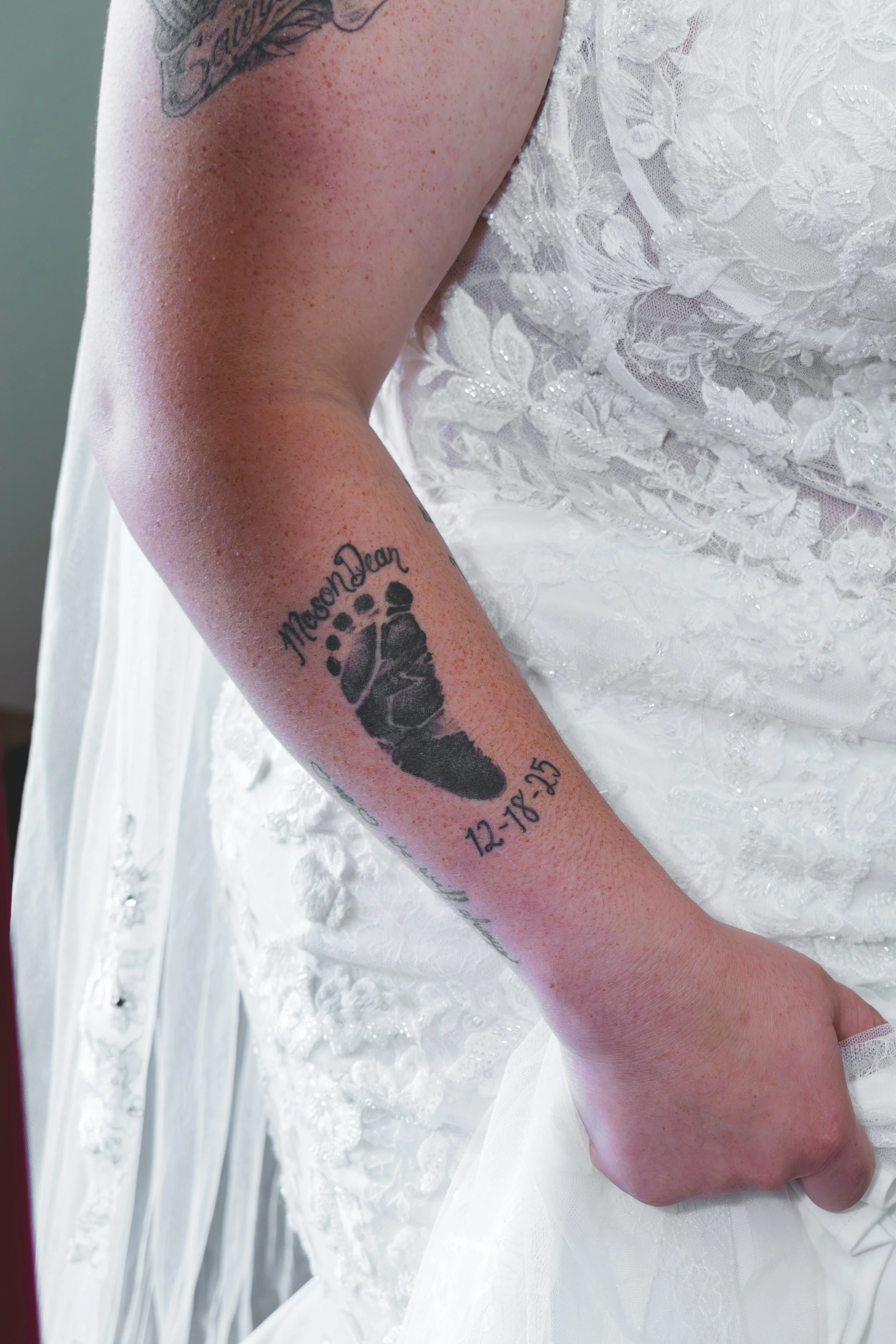Kaylee&JonathanLamorie_WeddingGallery-189.JPG