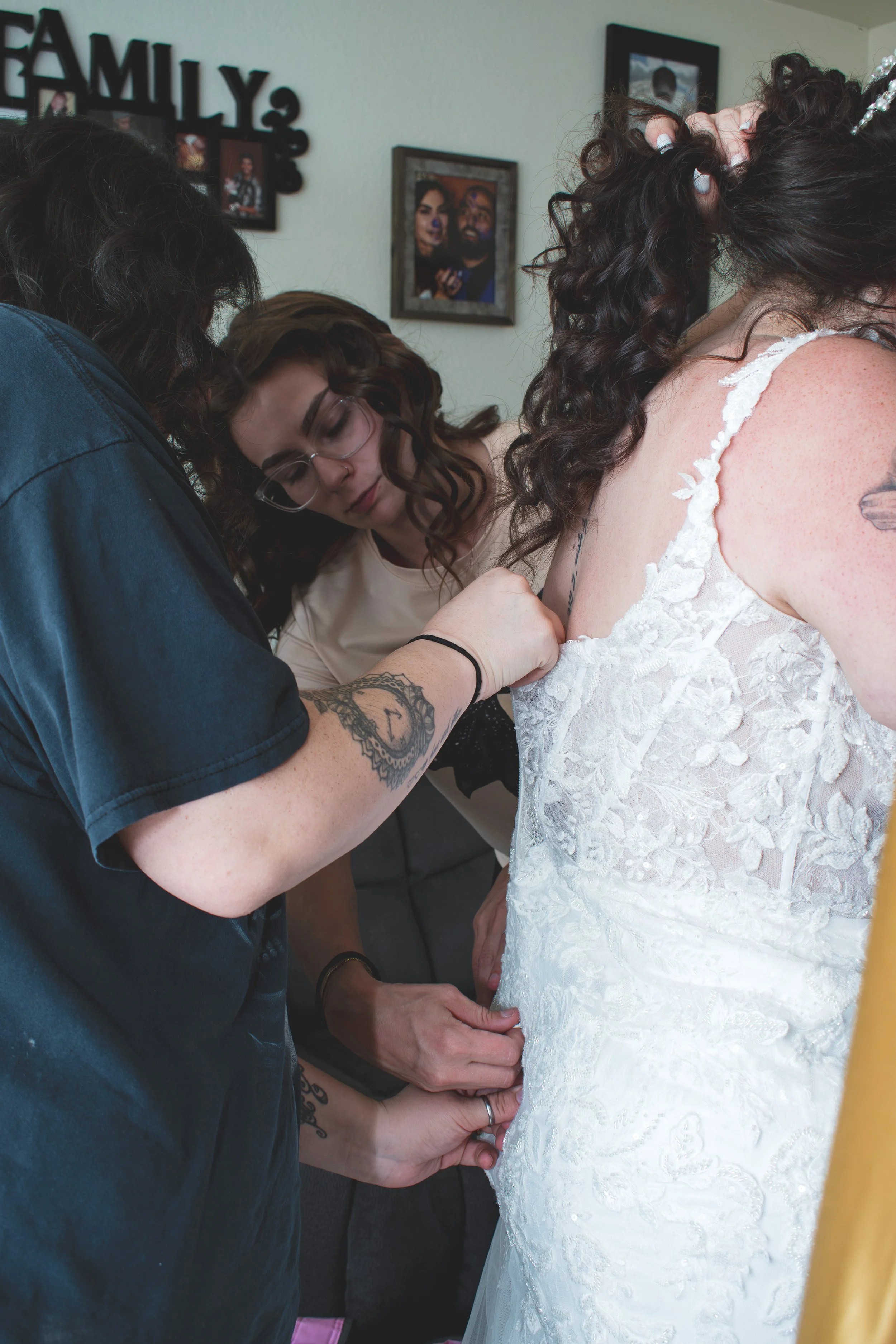 Kaylee&JonathanLamorie_WeddingGallery-178.JPG