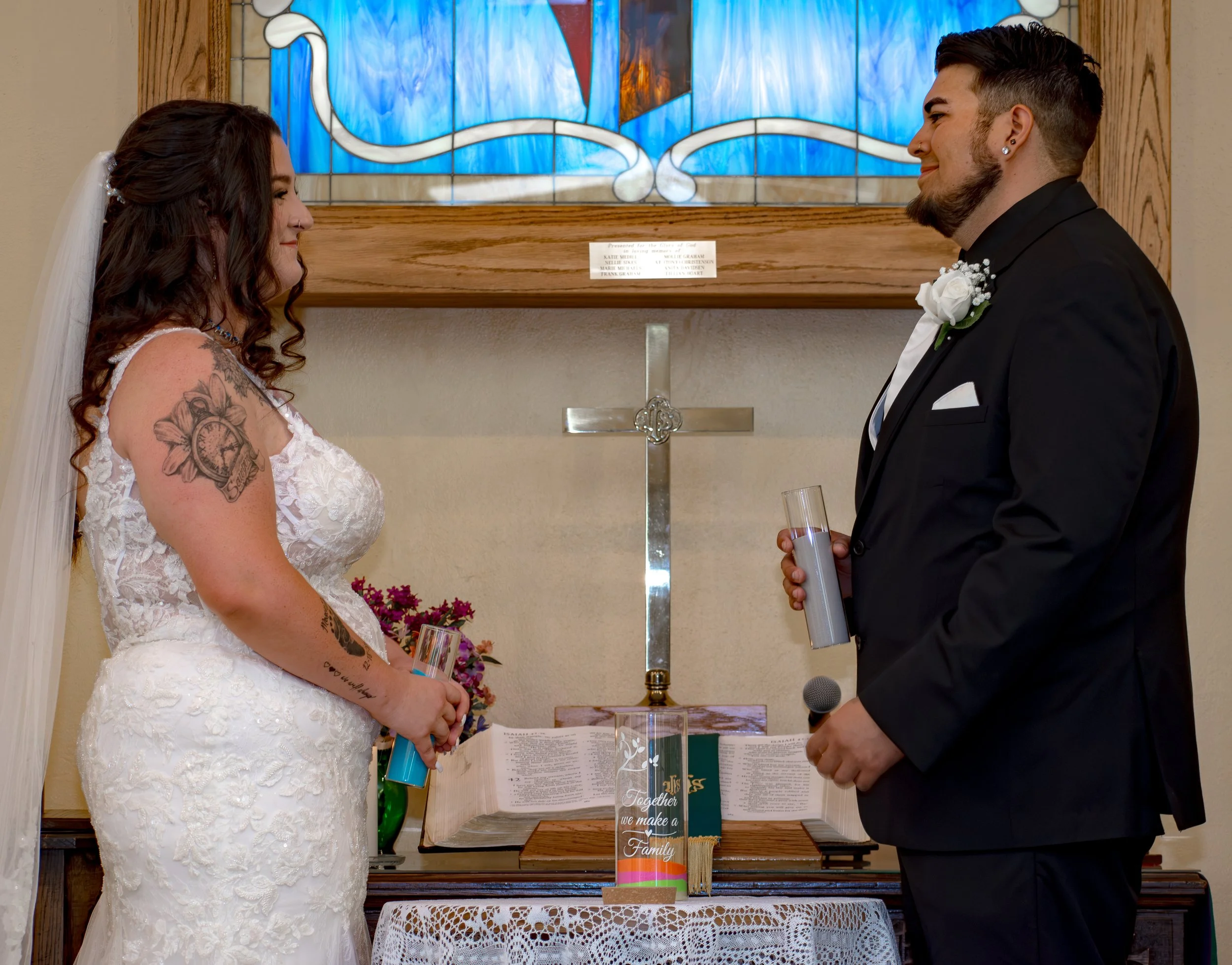 Kaylee&Jonathan_Wedding_SneakPeeks-56.JPG