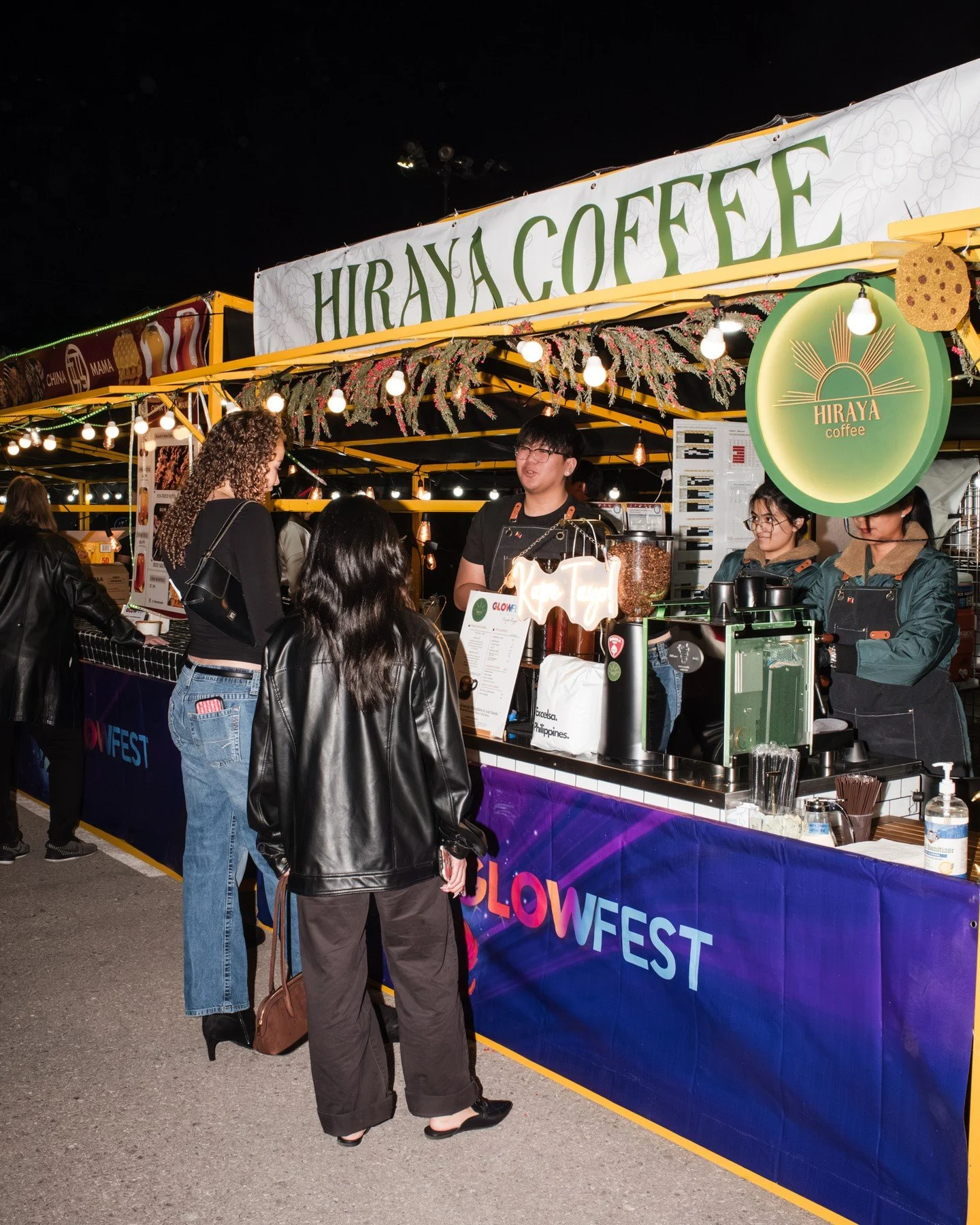 Fuel your stroll through the glow with 15+ permanent and rotating food &amp; beverage vendors, including Designer Dogs, Cookie Baby, China Mama, Hiraya Coffee, GastroPUB Nesei, Smokey Jays BBQ, The Glazed Nut Hut, Share Tea, Kanto Las Vegas, Crab Cor