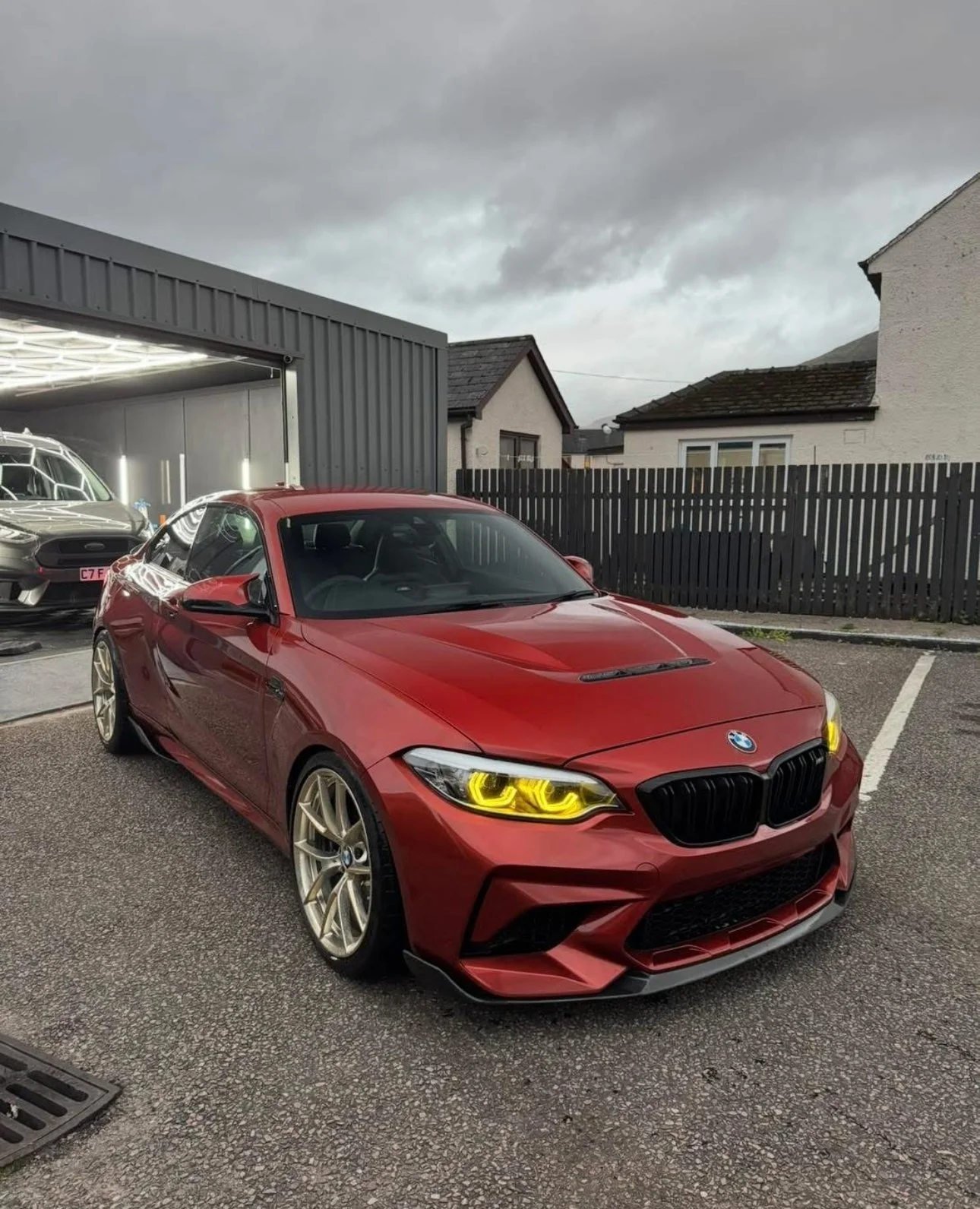 PAINT CORRECTION & CERAMIC COATINGS