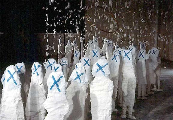 Crowd, 1990, mixed-media, sculptural installation