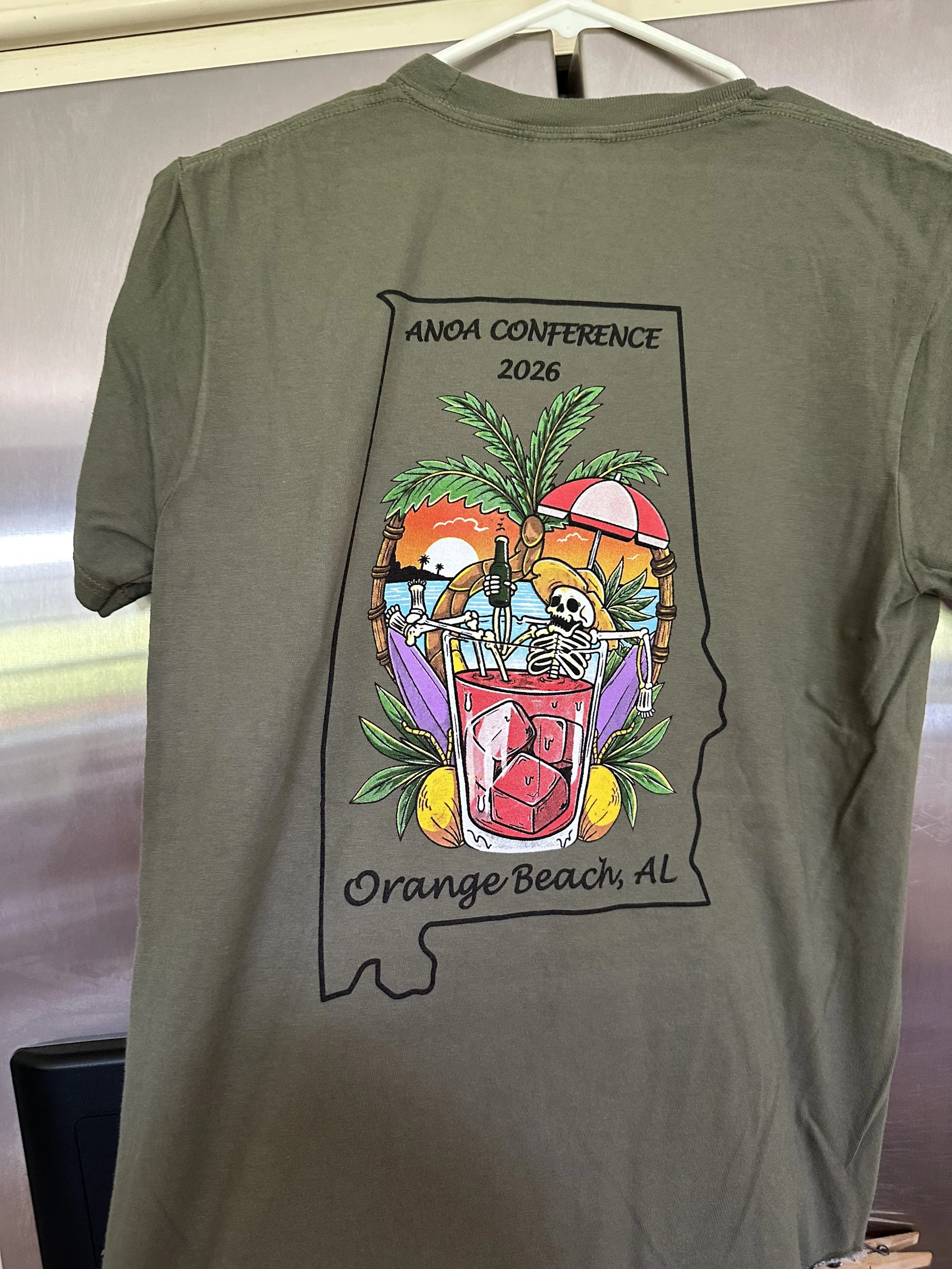 2026 T-Shirt Green Small shipping included