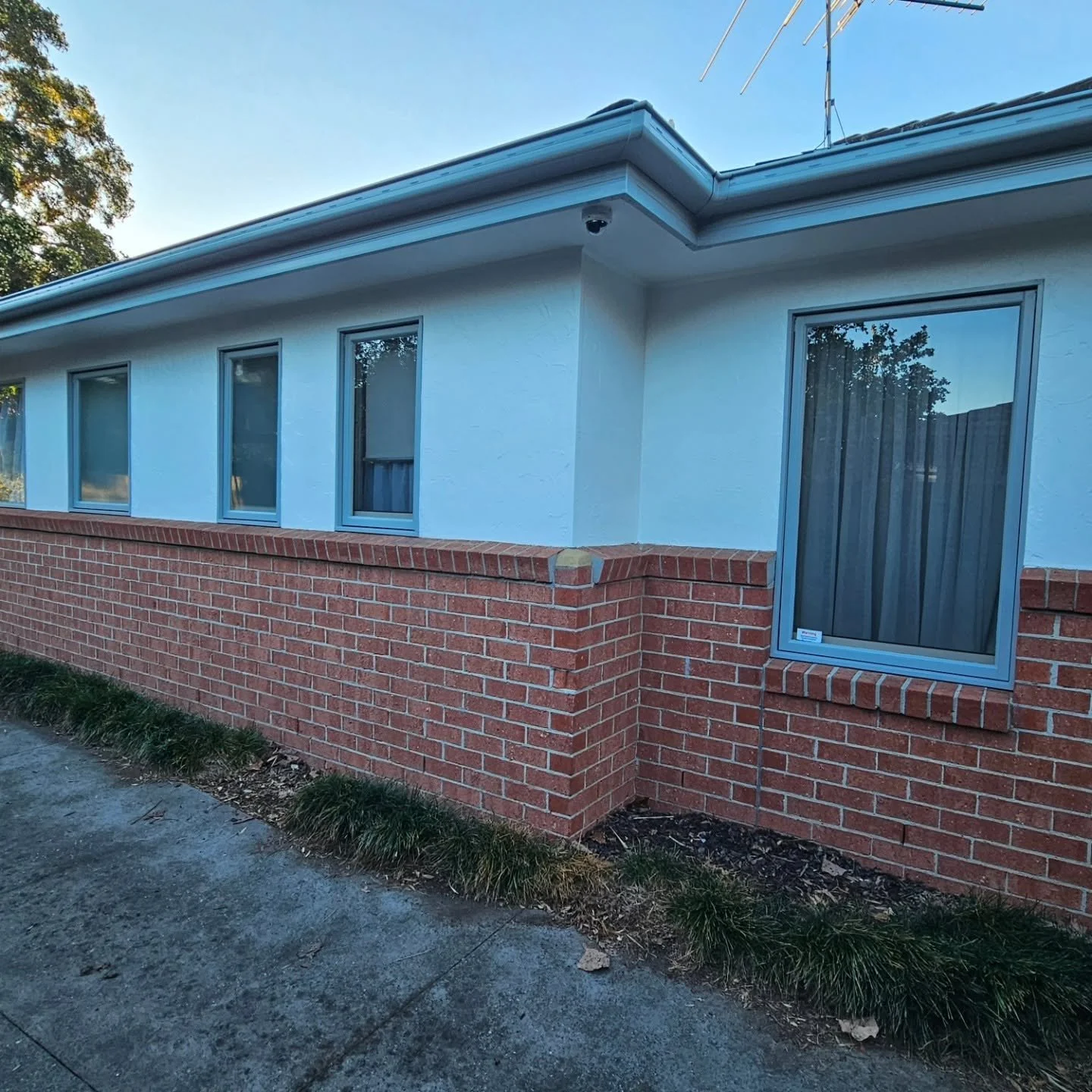 Exterior house painting project completed in Mentone