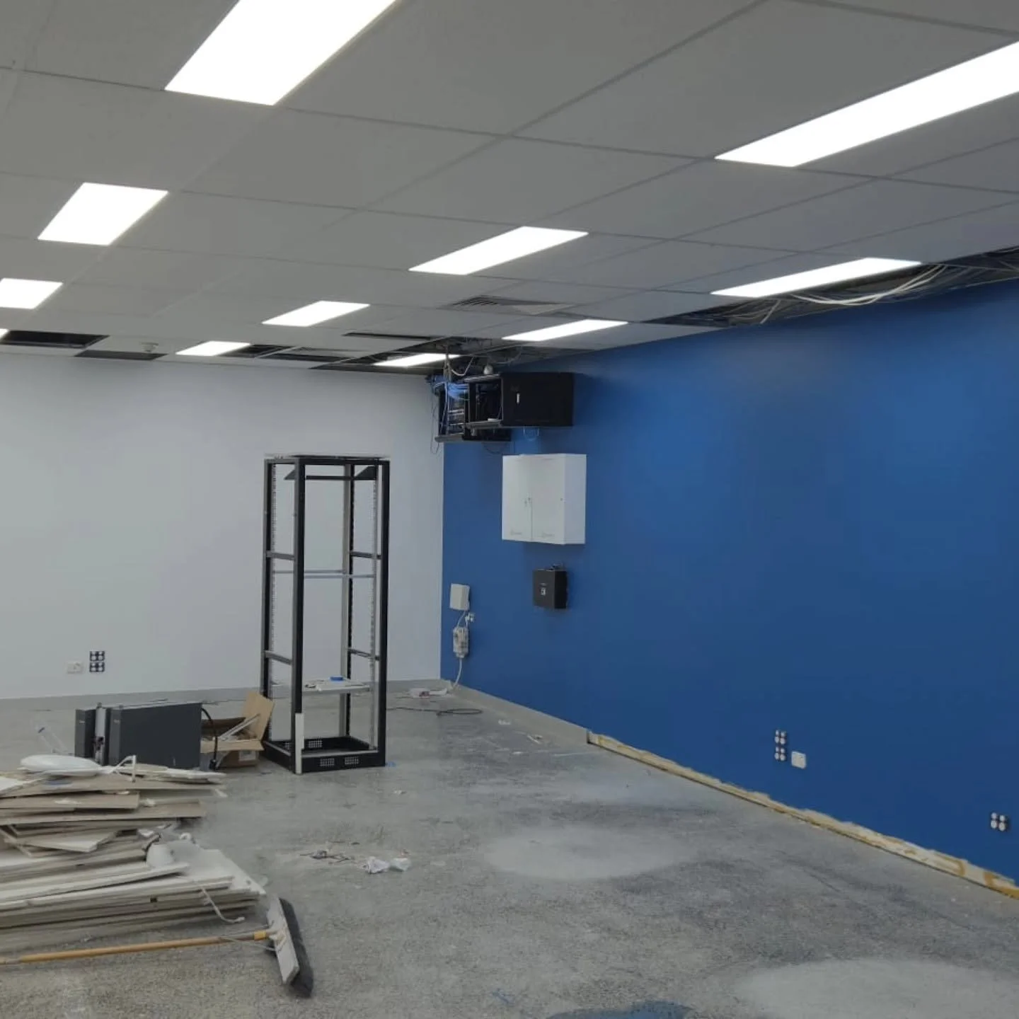 Commercial building repaint and colour change project in Melbourne