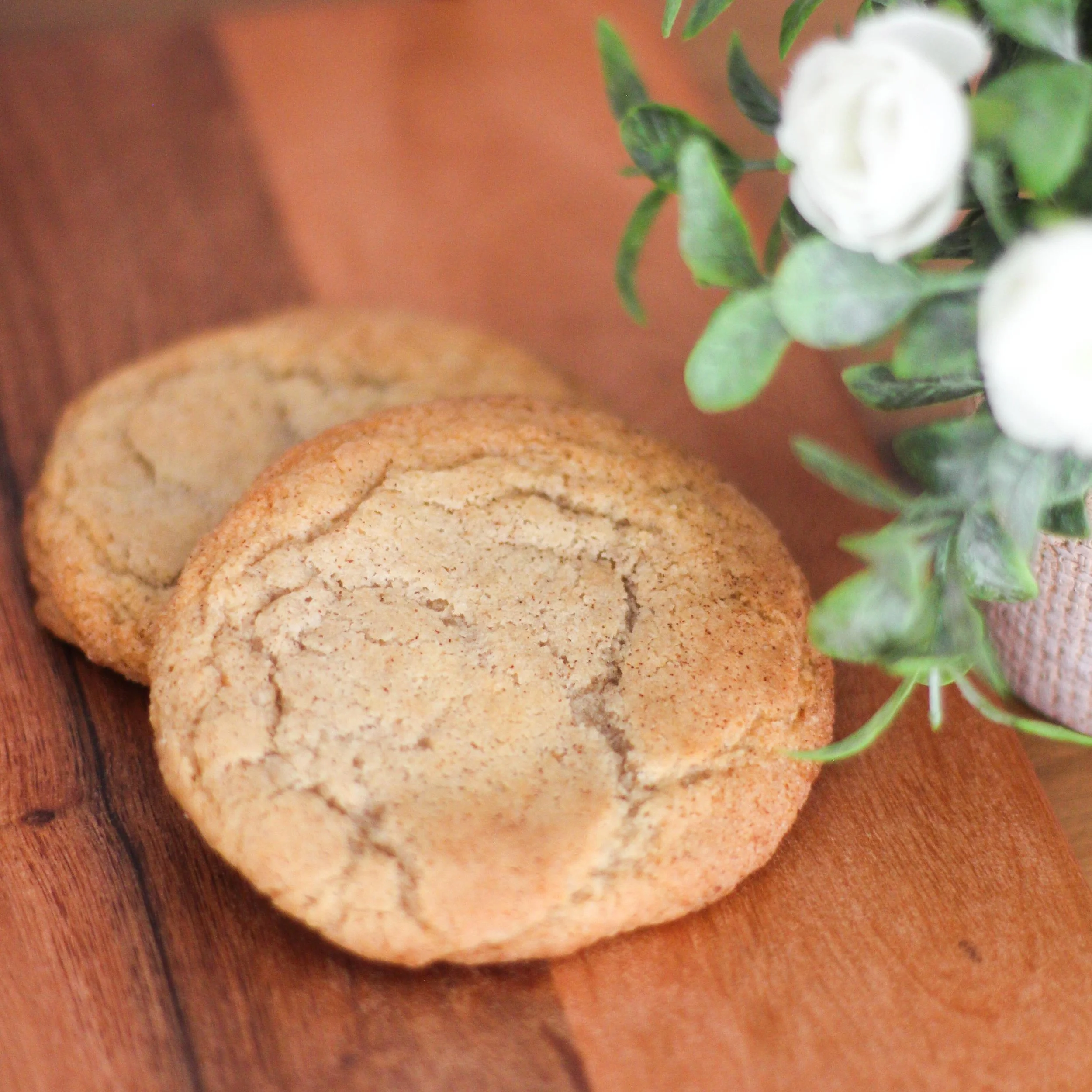 🌿Brown Butter Sourdough Snickerdoodle Cookies &bull; buttery, soft + infused with a hint of spiced vanilla bean! I&rsquo;ve never but one to choose a Snickerdoodle cookie, but these have my heart. Sugar, spice, + all the things that make a cookie we