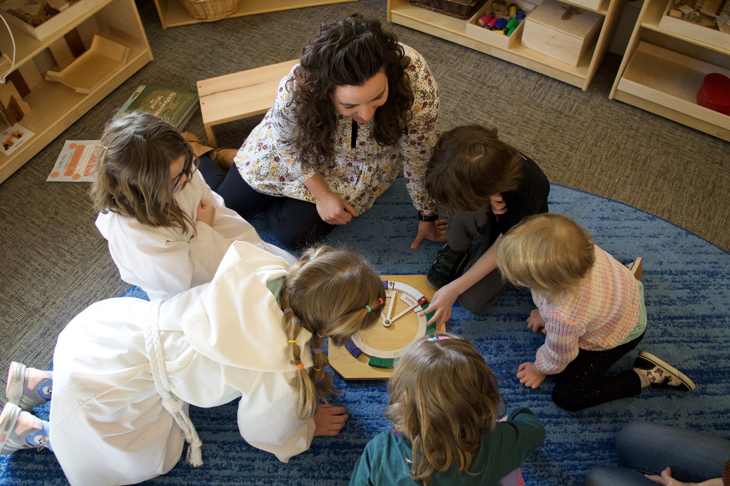 After the children's message, kids ages 3 to 3rd grade are invited to chapel for songs, a Bible story, and creative activities. Kids return to the service in time to participate in communion.