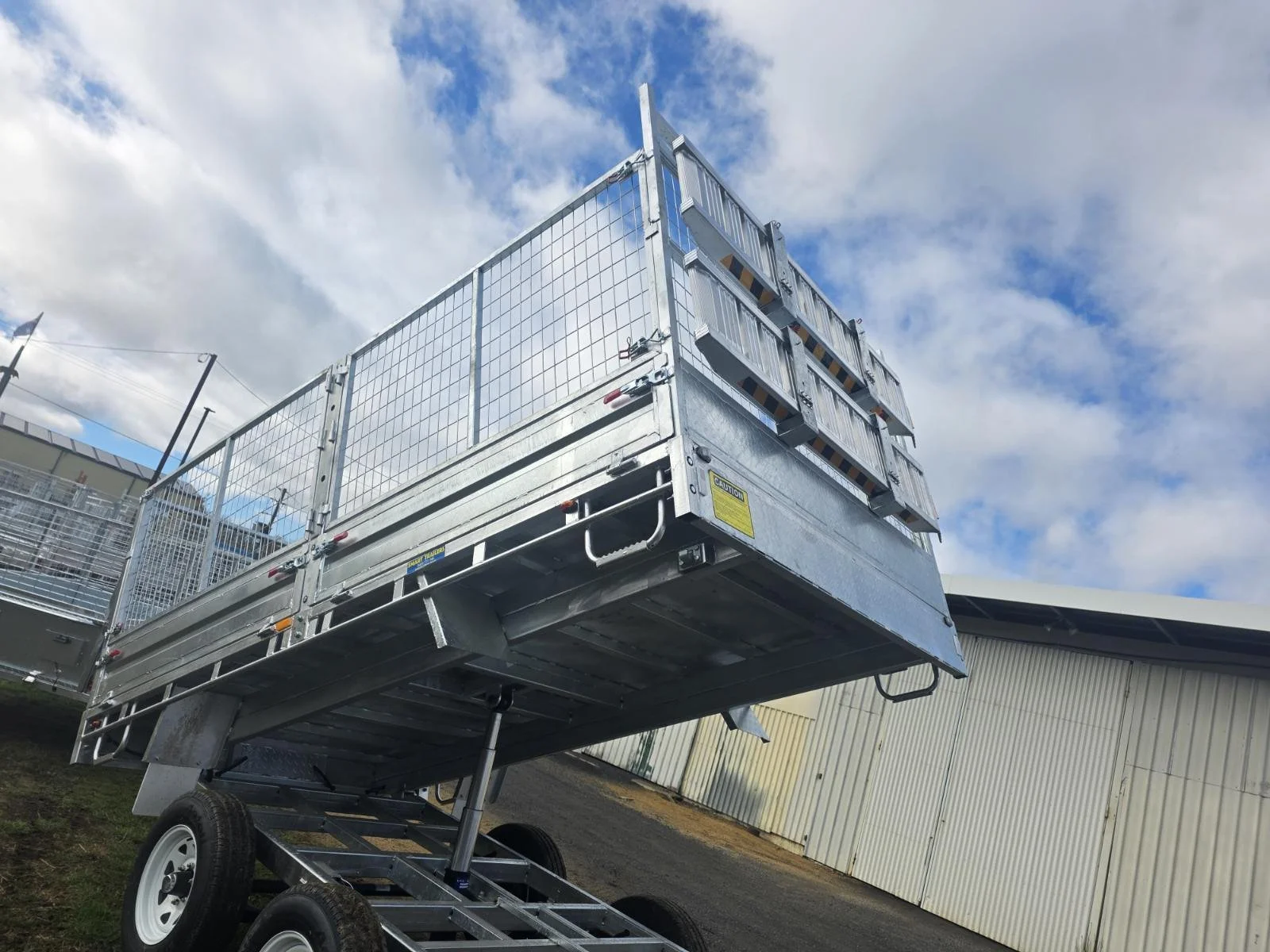smart tipper 3.jpg