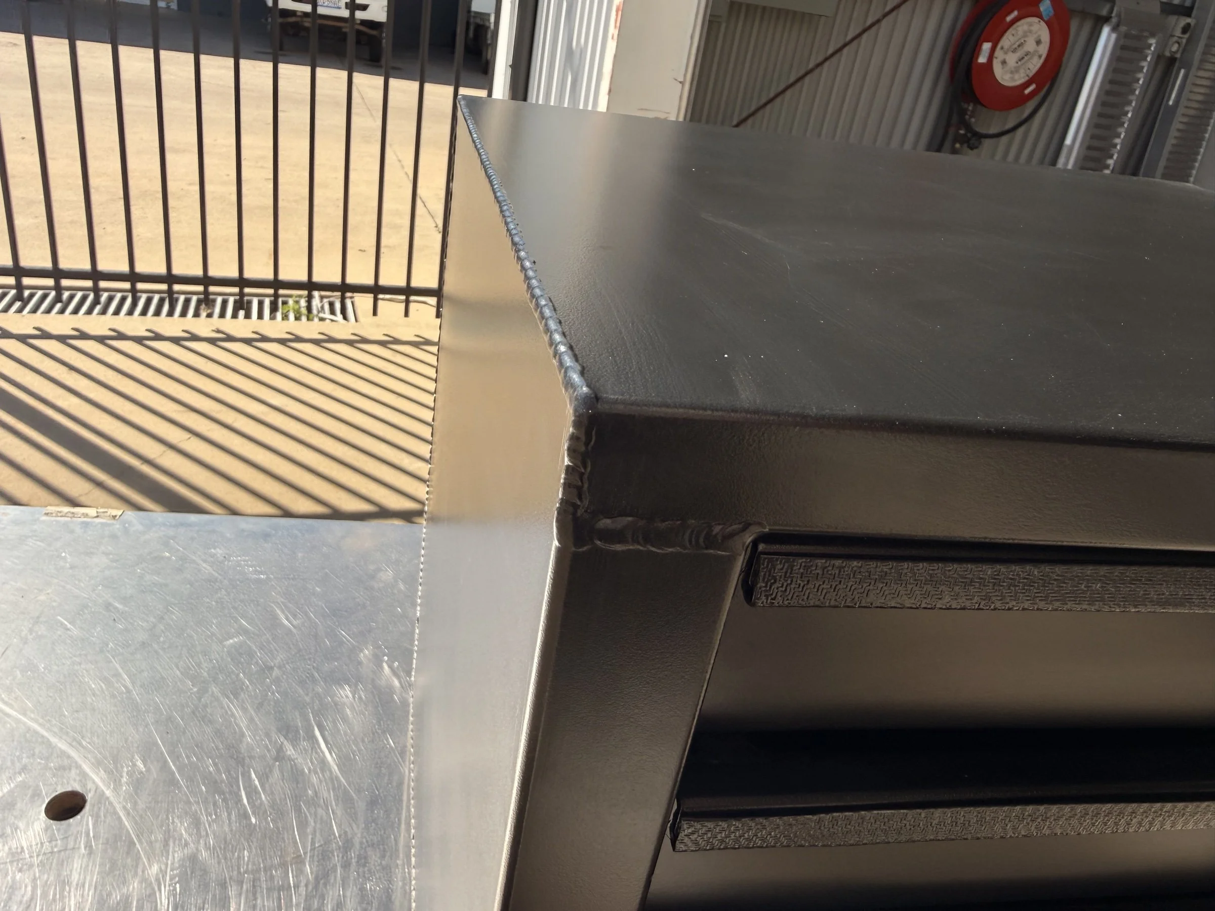 4-drawer-unit-black-IMG_1174.jpg
