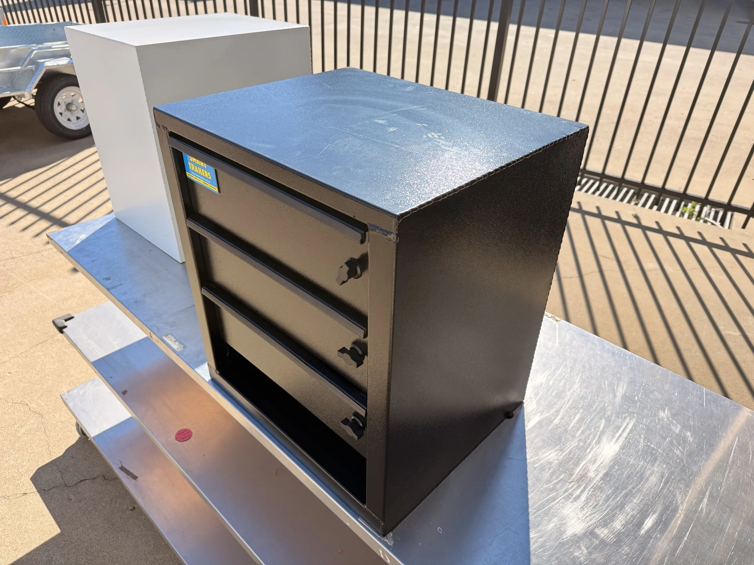 3-drawer-unit-black-IMG_1118.jpg