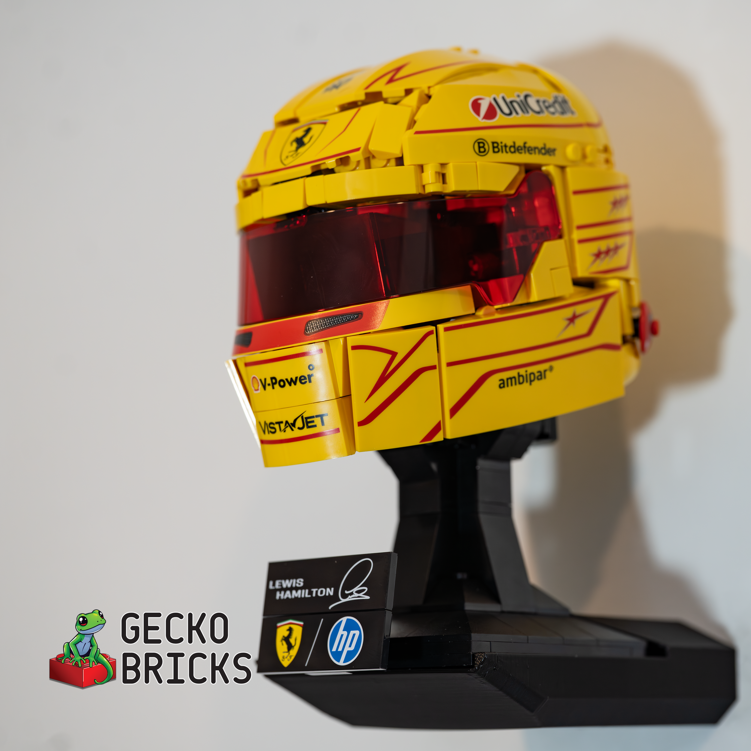 F1Helmets009.png