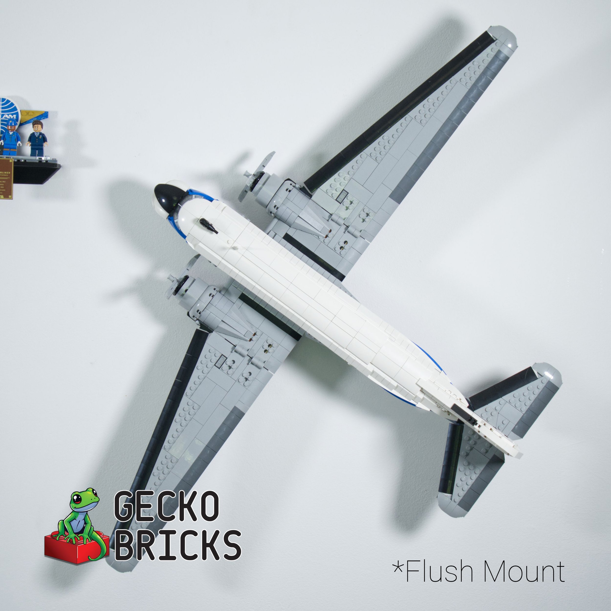 PanAm DC3 Flush 03.jpg