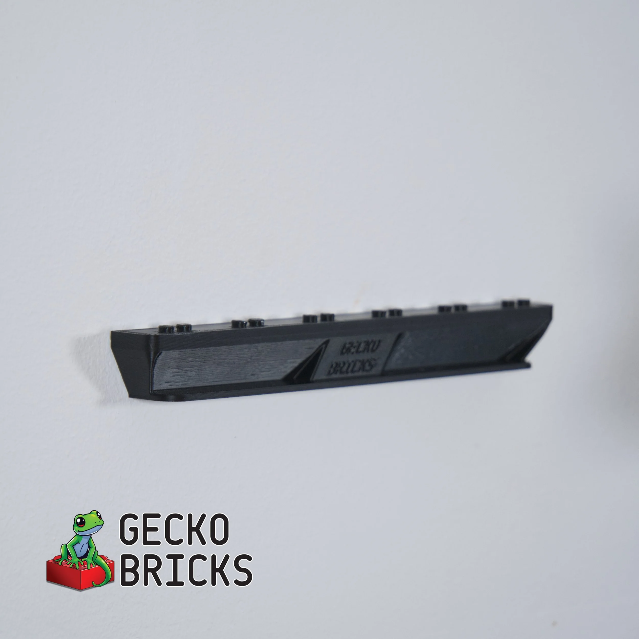 UCS-N1-09.jpg
