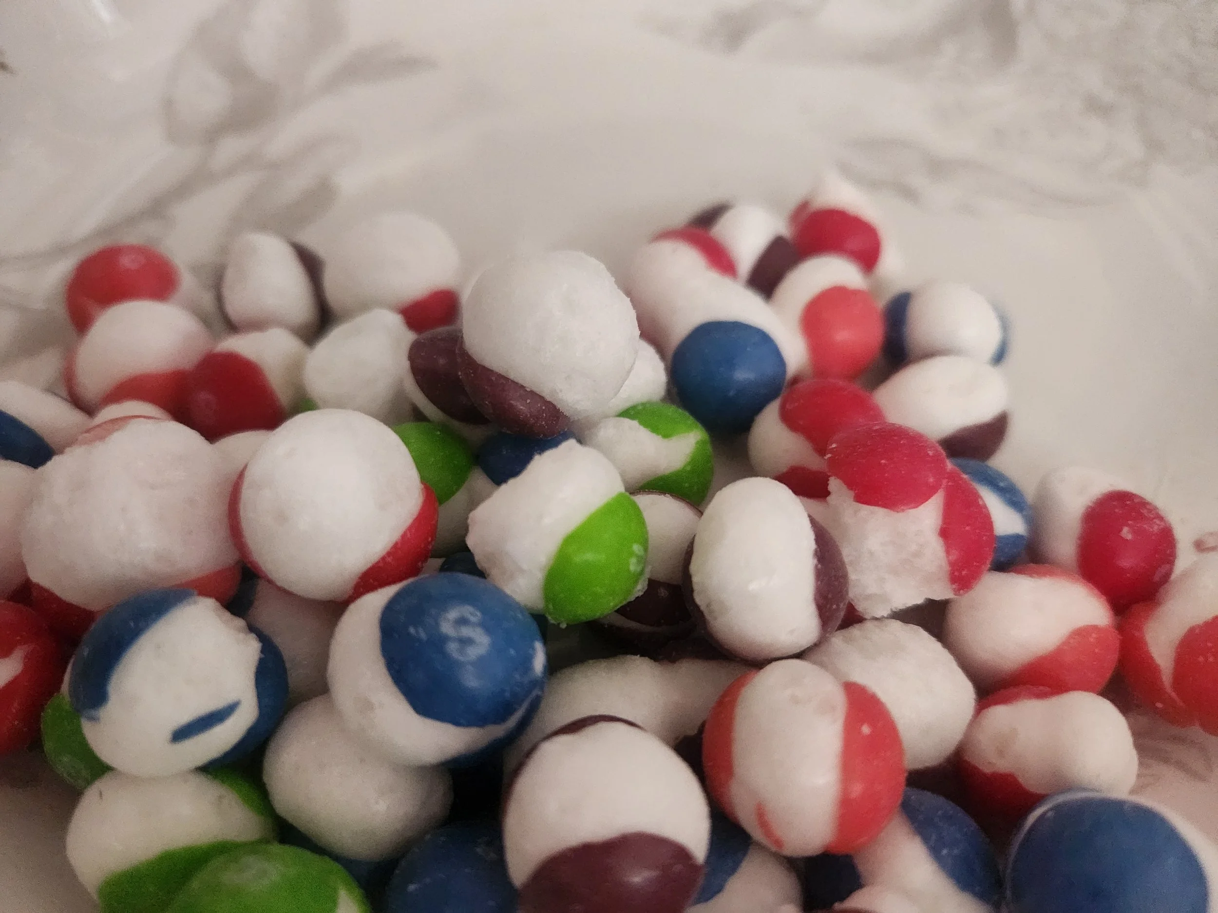 Wild Berry Rainbow Burst (Freeze Dried)