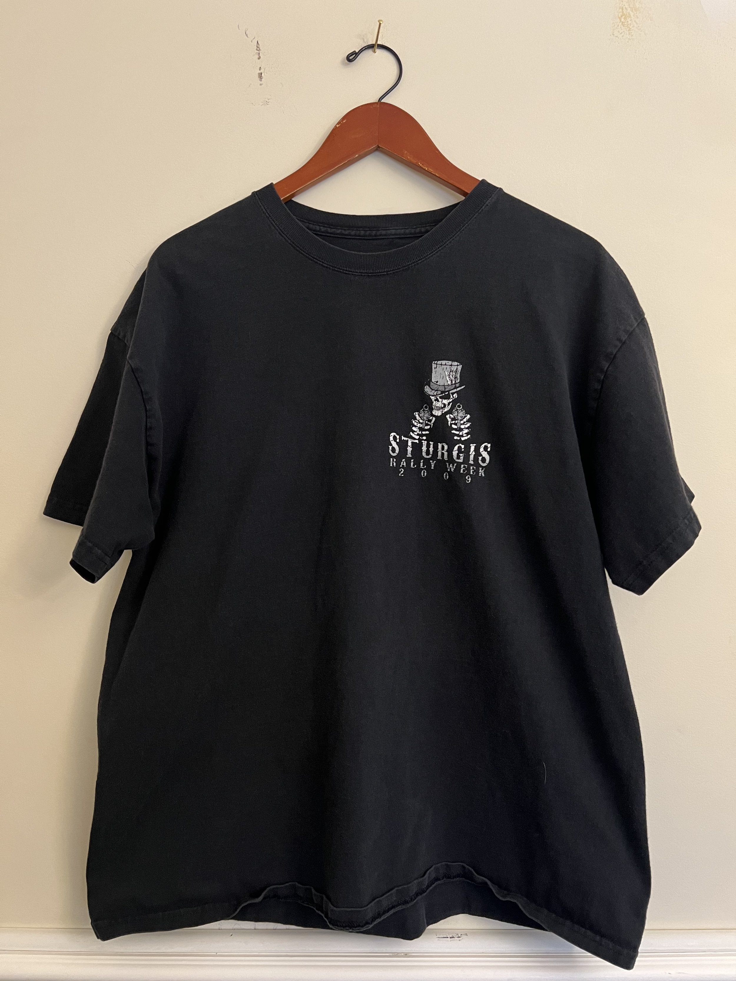 Sturgis Rally Week 2009 T-Shirt XL Biker Skull Graphic Fade