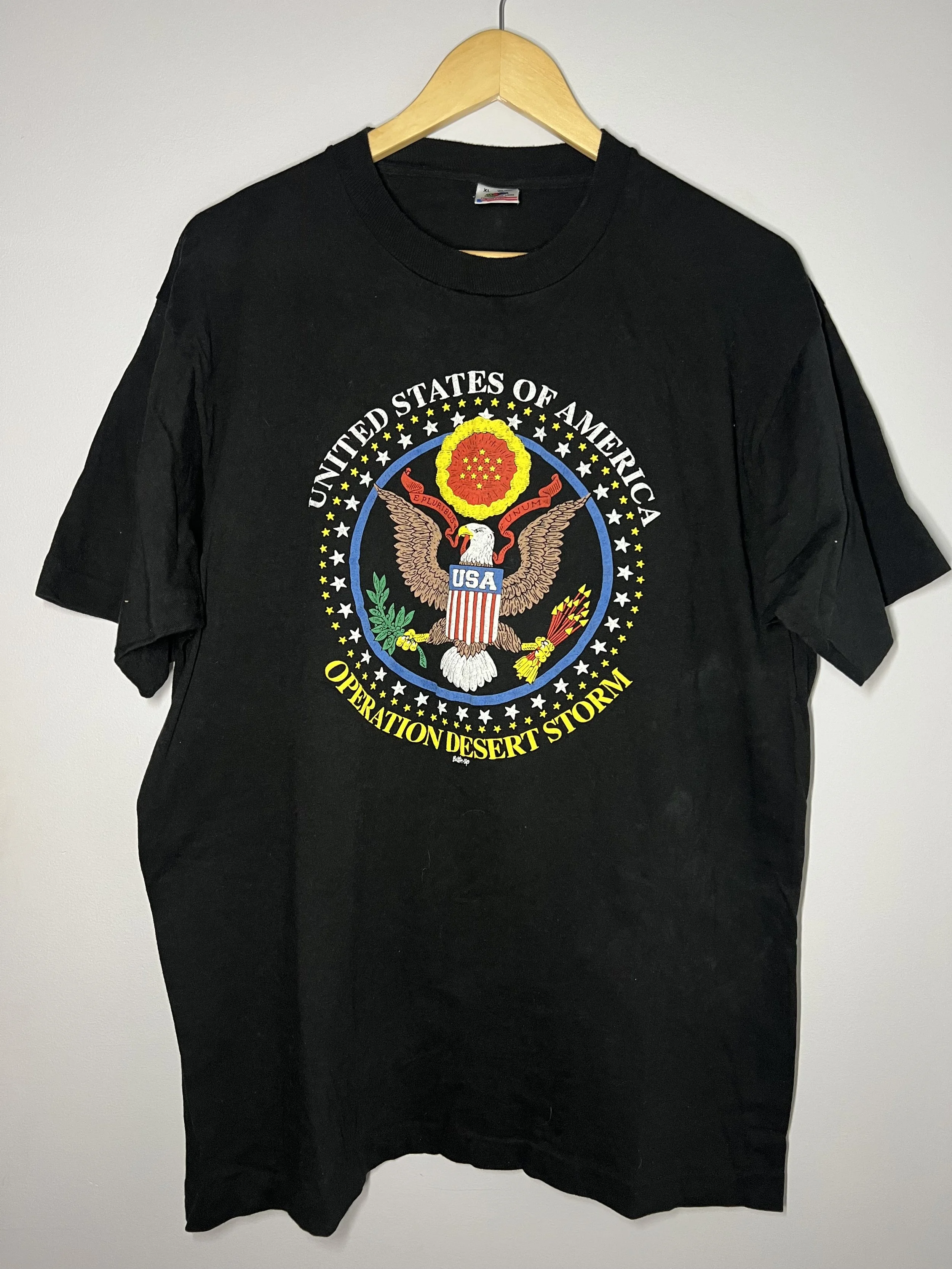 Vintage 90s Operation Desert Storm USA Eagle Graphic T Shirt Single Stitch