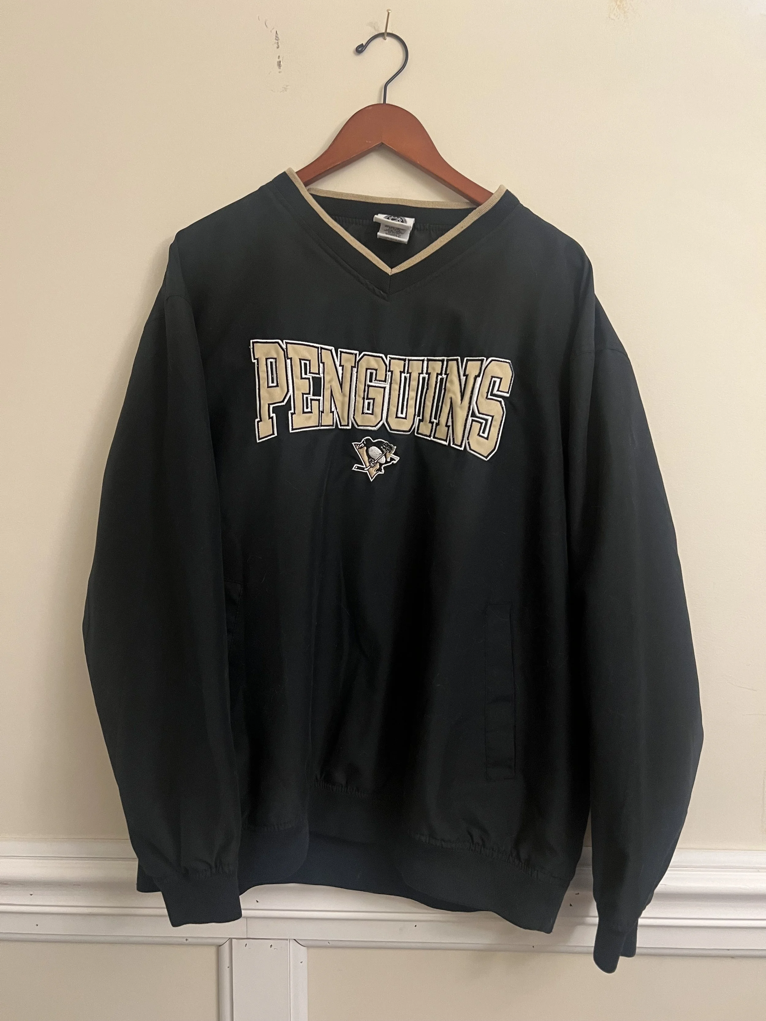 Vintage Pittsburgh Penguins NHL pullover sweatshirt black gold minimal hockey