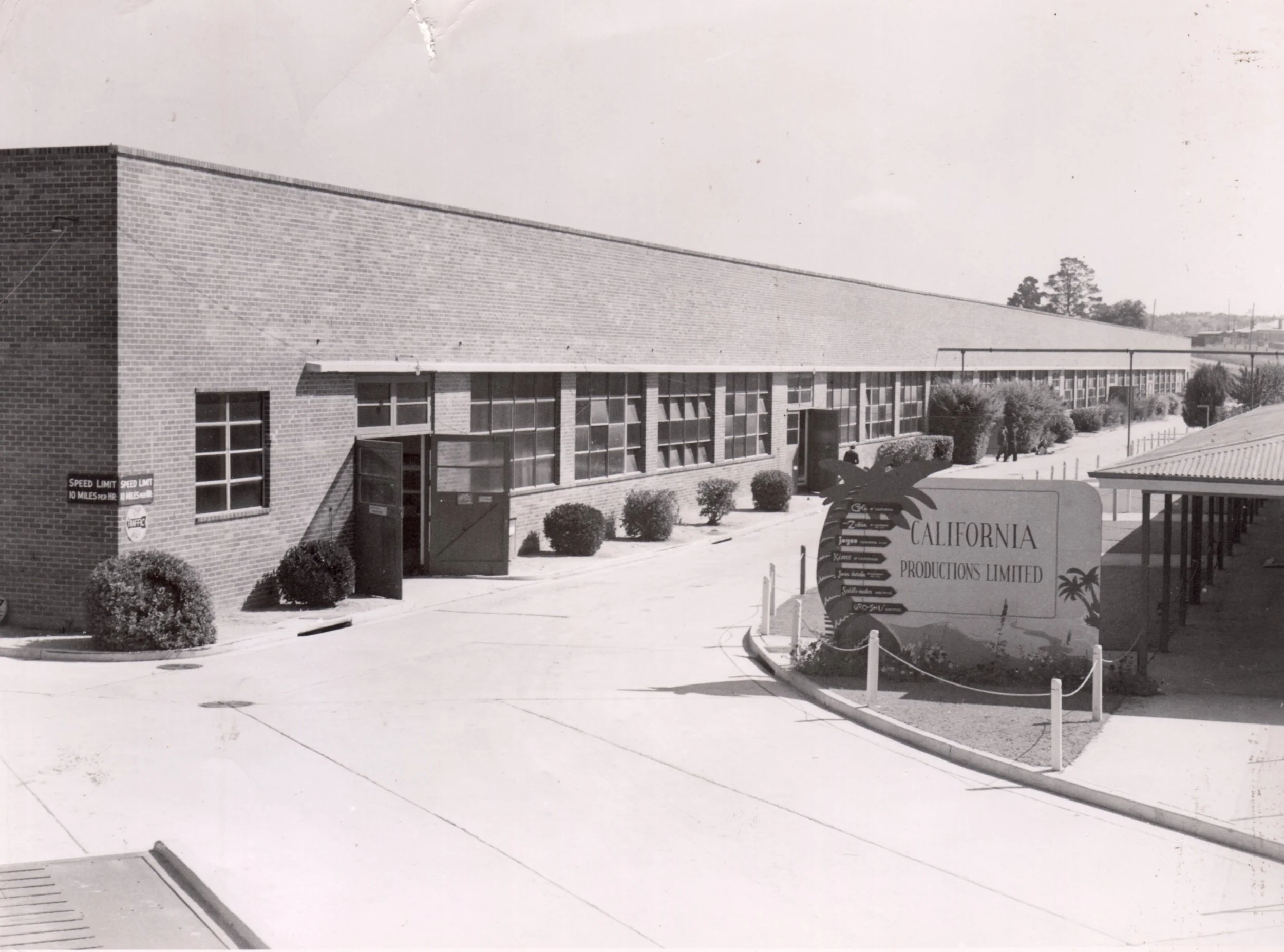 Fashioning the Past:  Memories of California Fashions