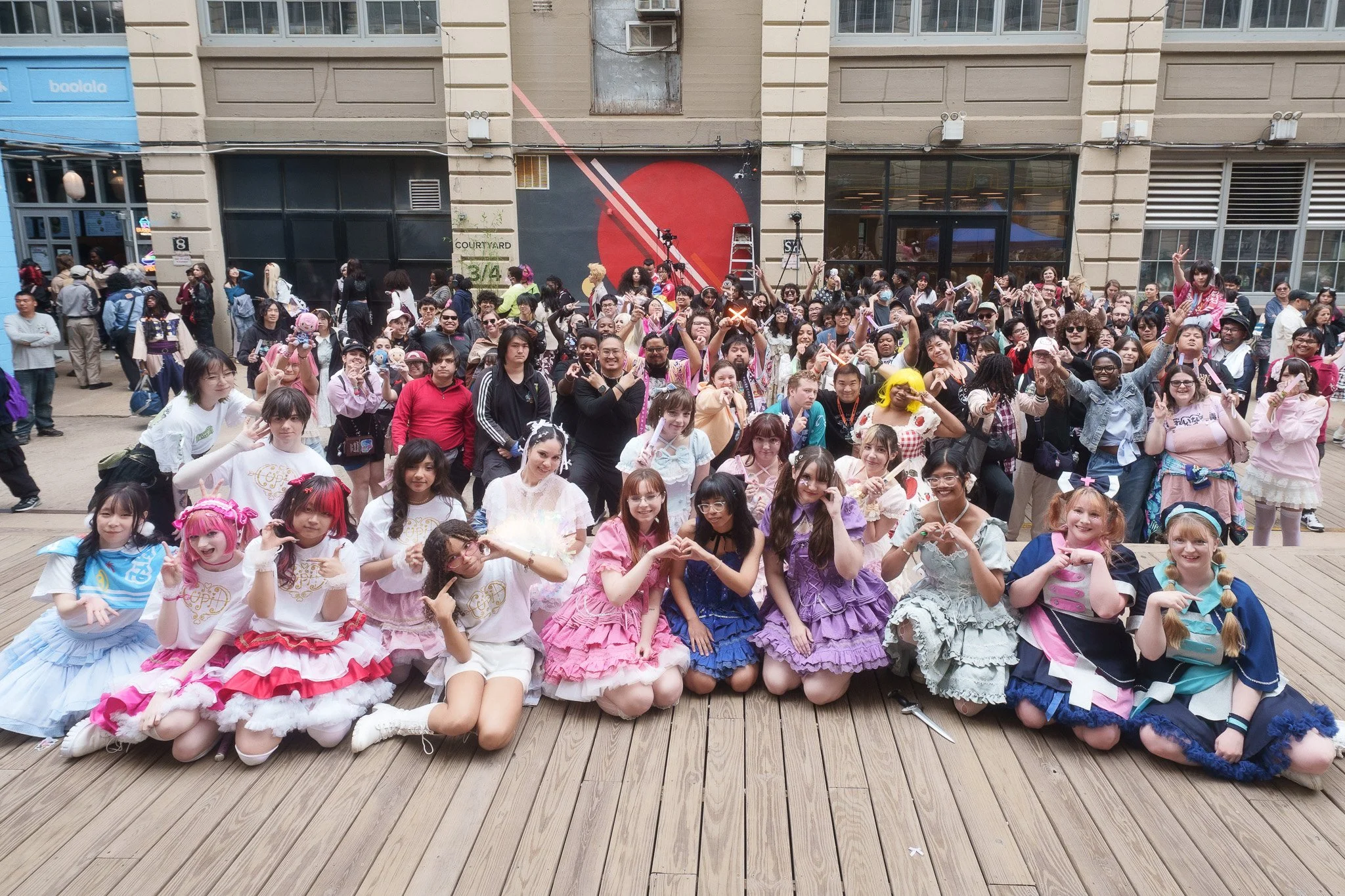 Idol Village Volume 4
