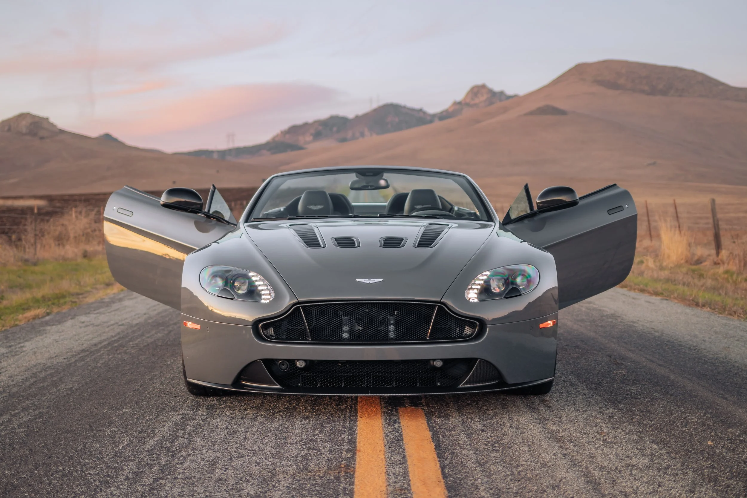 AstonMartin_153.jpg