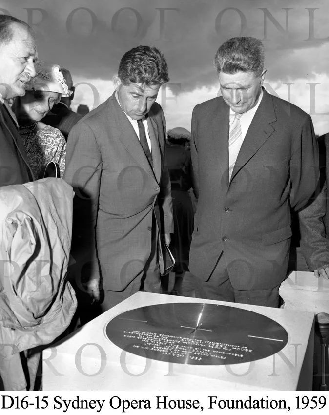 D16-15 Opera House.jpg