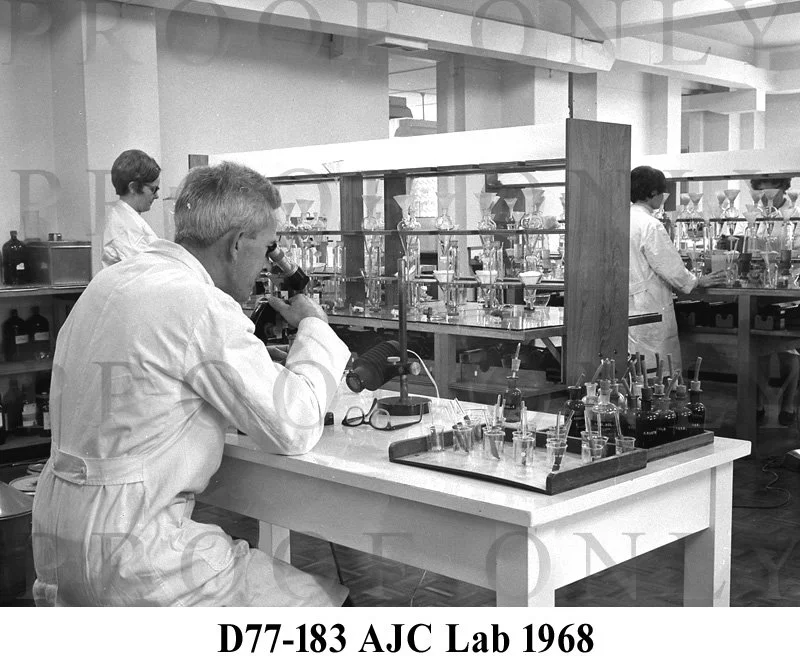 Sport AJC Lab 1968 D77-183.jpg